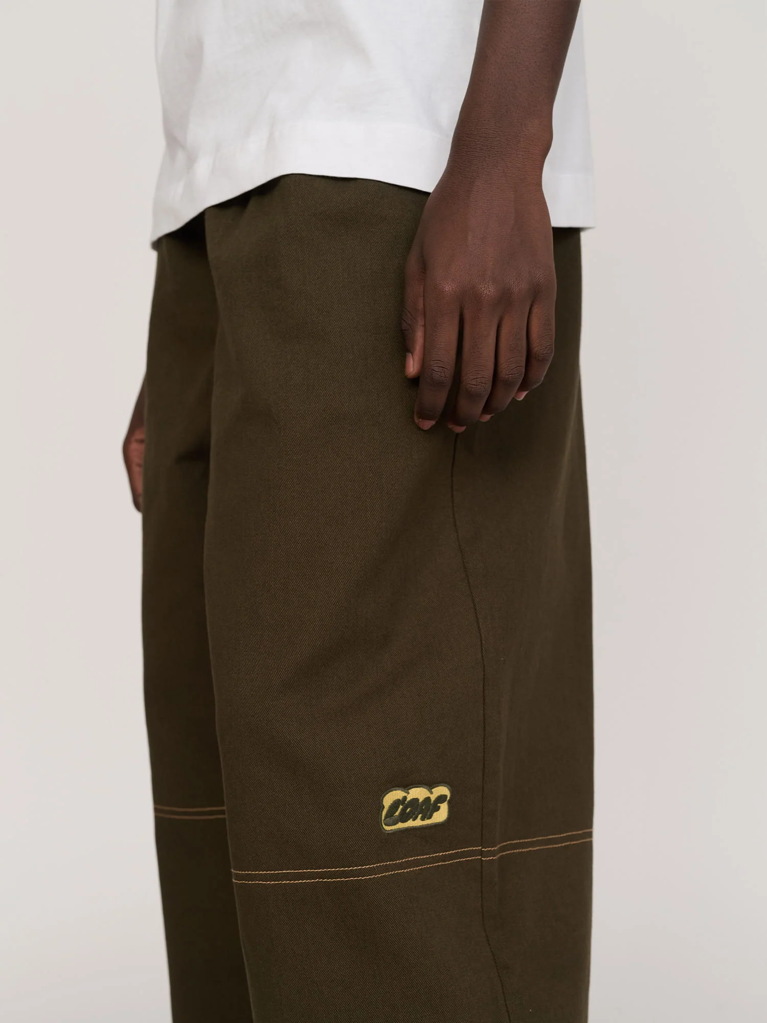 Bev Brown Contrast Stitch Barrel Trousers - Image 3