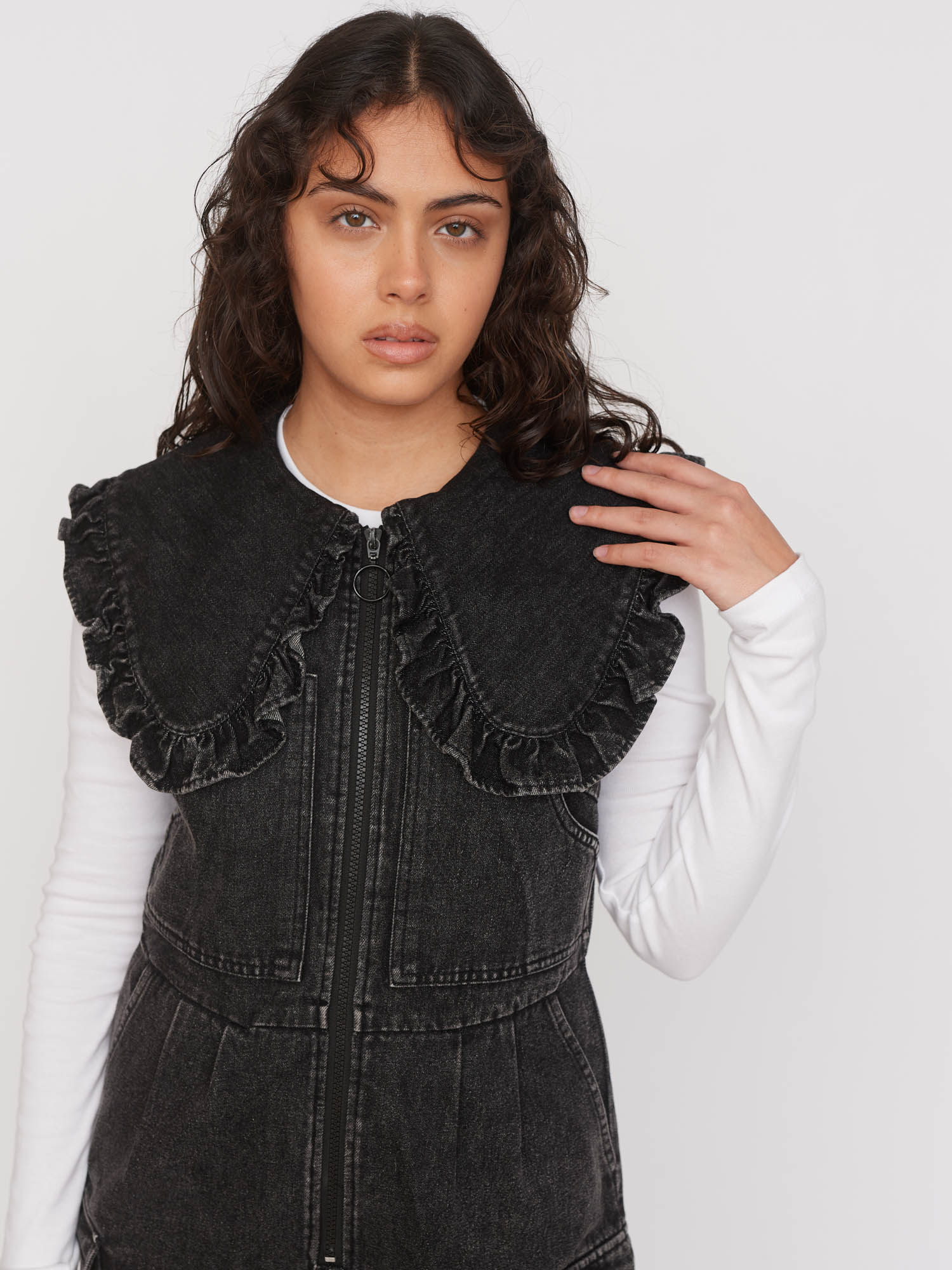 Big Collar Gilet Jumpsuit - Image 4