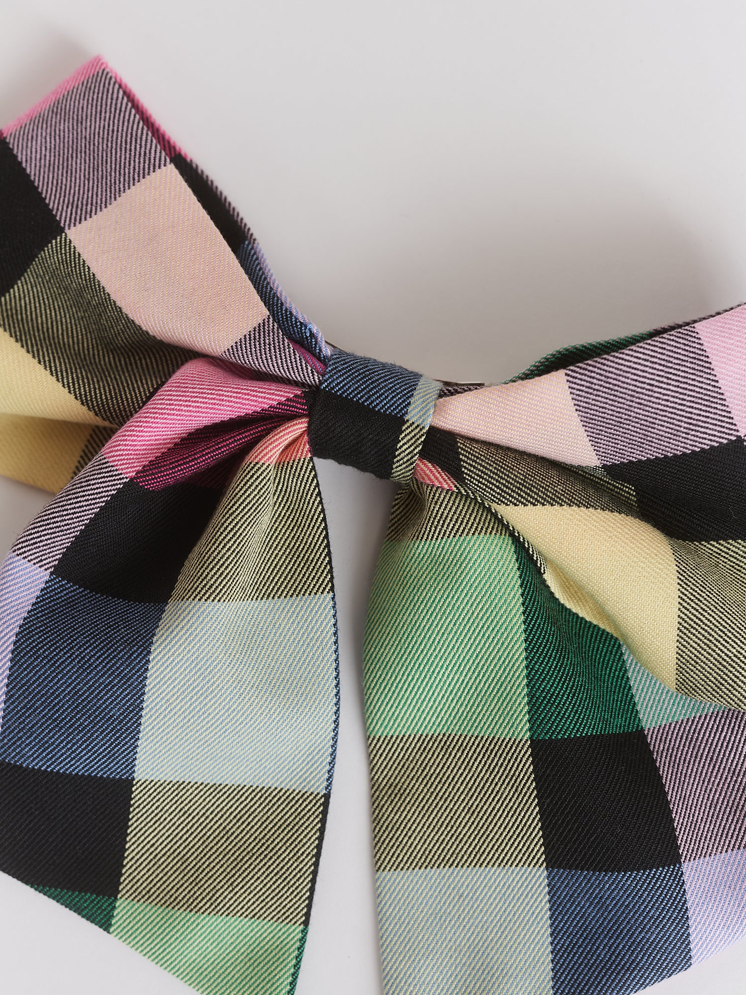 Checkmate Bow Hair Clip - Image 4