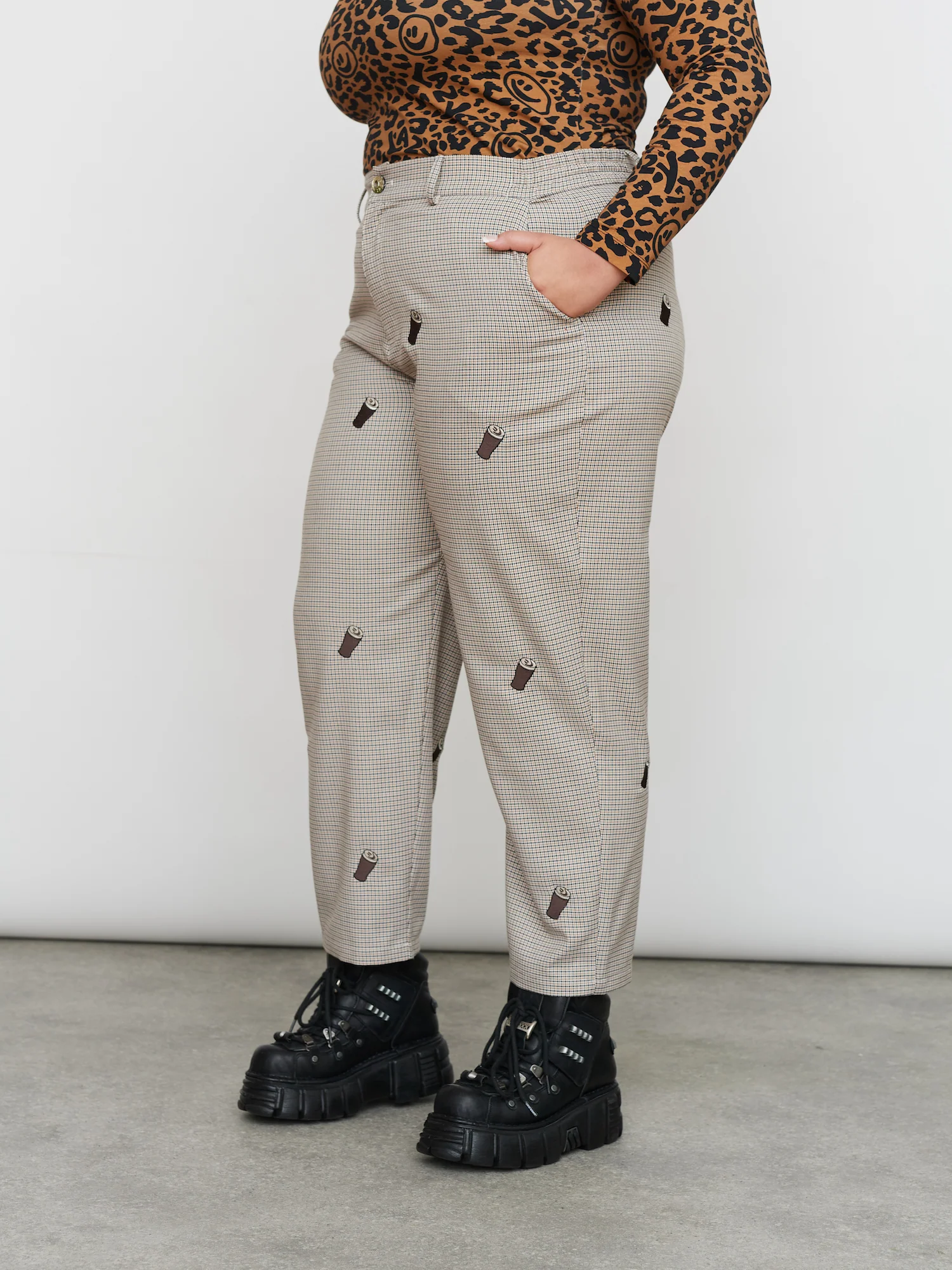 Drown Your Sorrows Tokyo Pants - Image 7