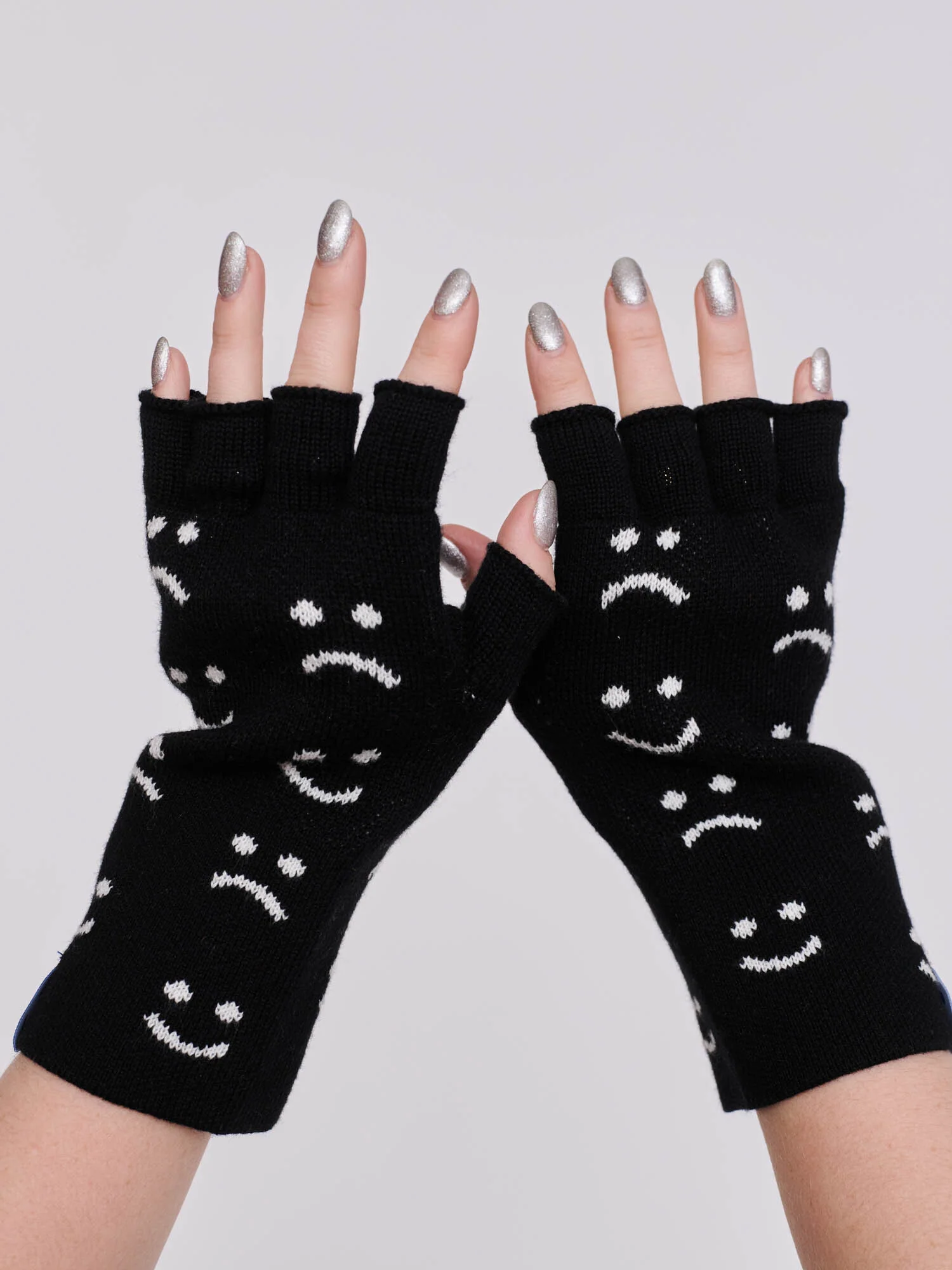 Emotional Fingerless Gloves - Image 3
