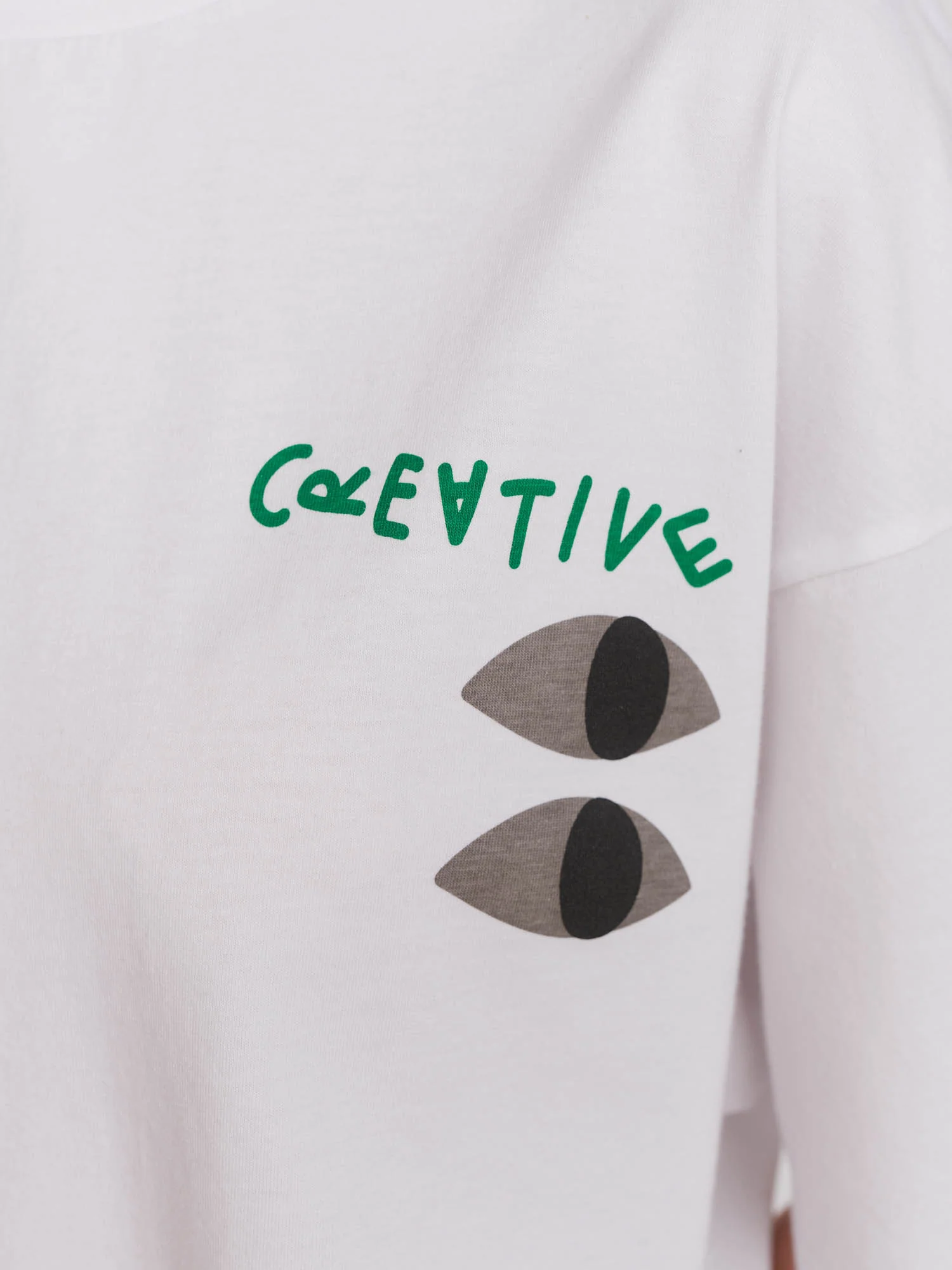 Feeling Arty White T-shirt - Image 4