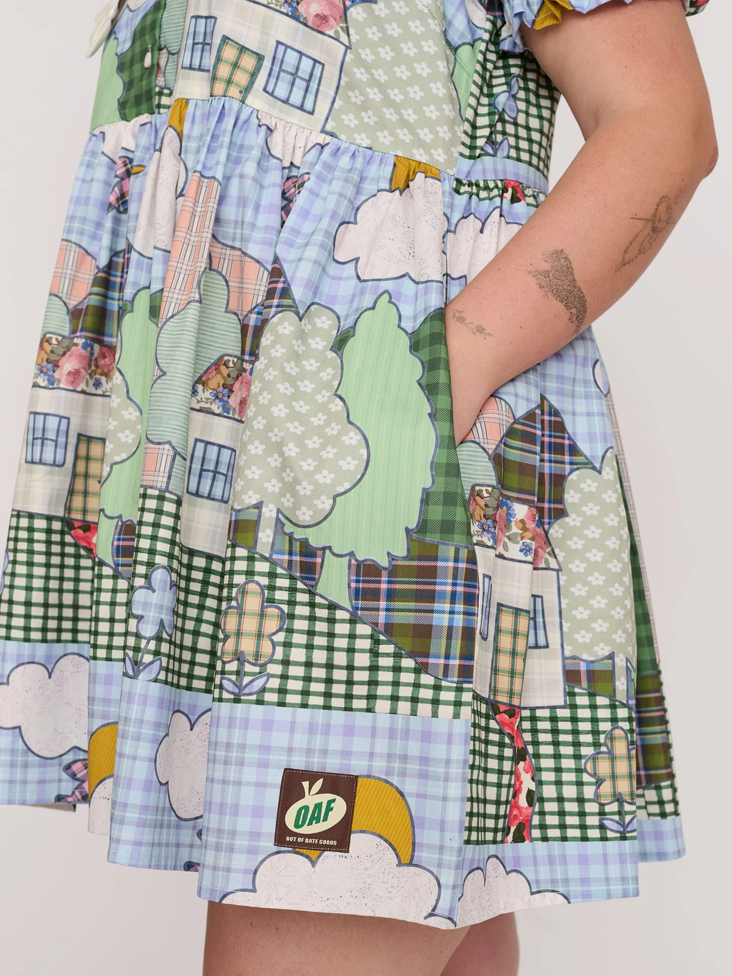 Fete Games Ruffle Collar Dress - Image 7