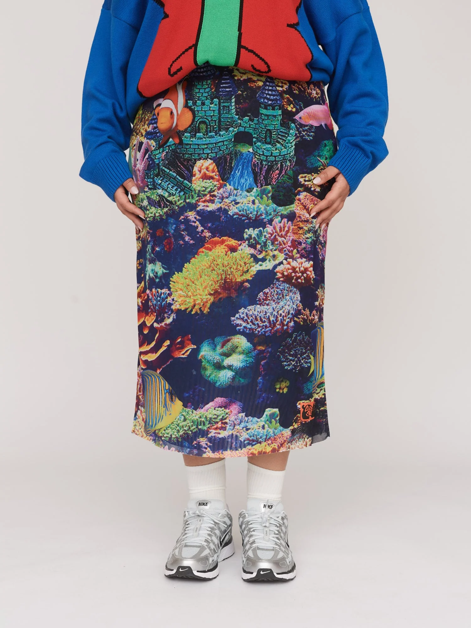 Fish Tank Mesh Skirt - Image 4