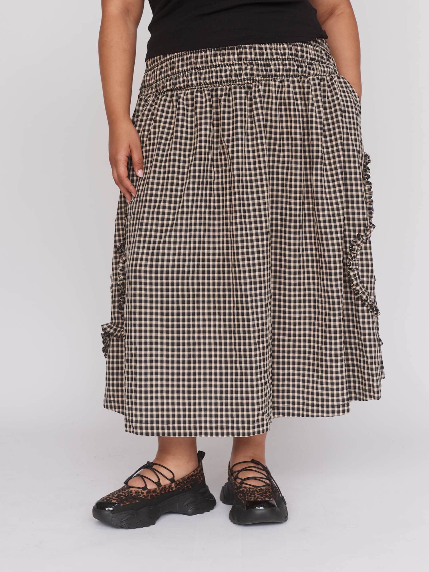 Gingham Flower Shirred Skirt - Image 5