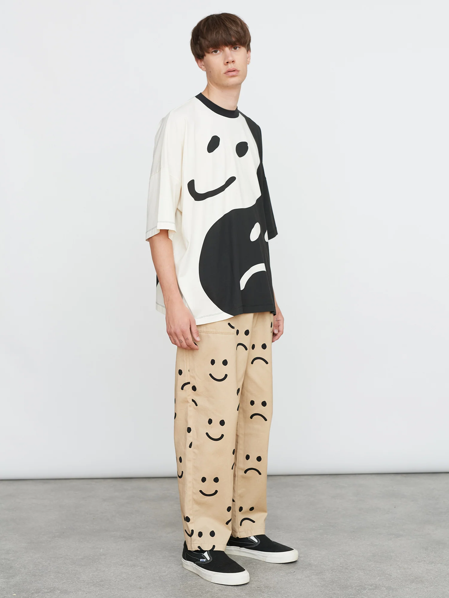 Good Days Bad Days T-Shirt - Image 3