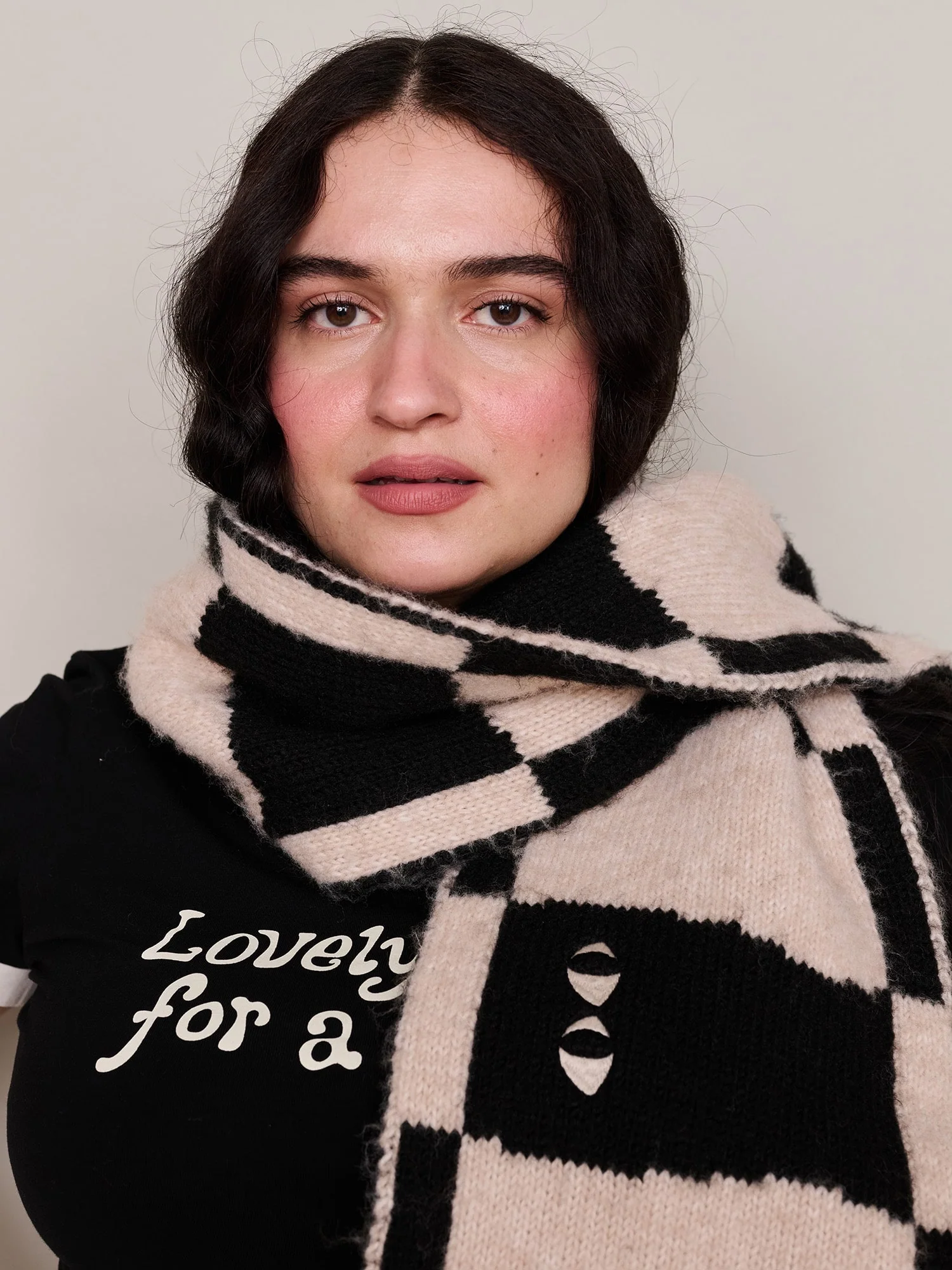 Guinness x Lazy Oaf Checkered Pint Knitted Scarf - Image 4