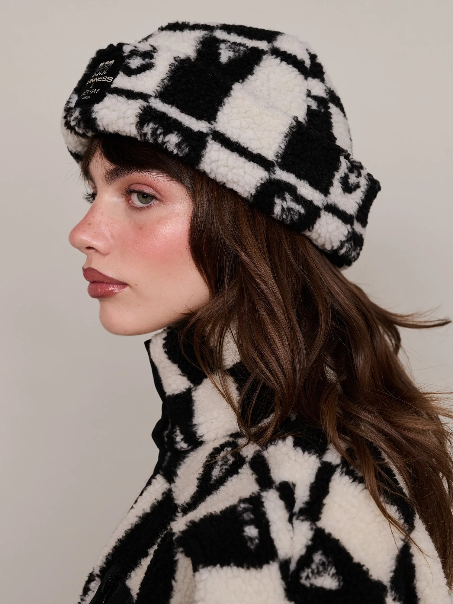 Guinness x Lazy Oaf Fleece Hat - Image 3