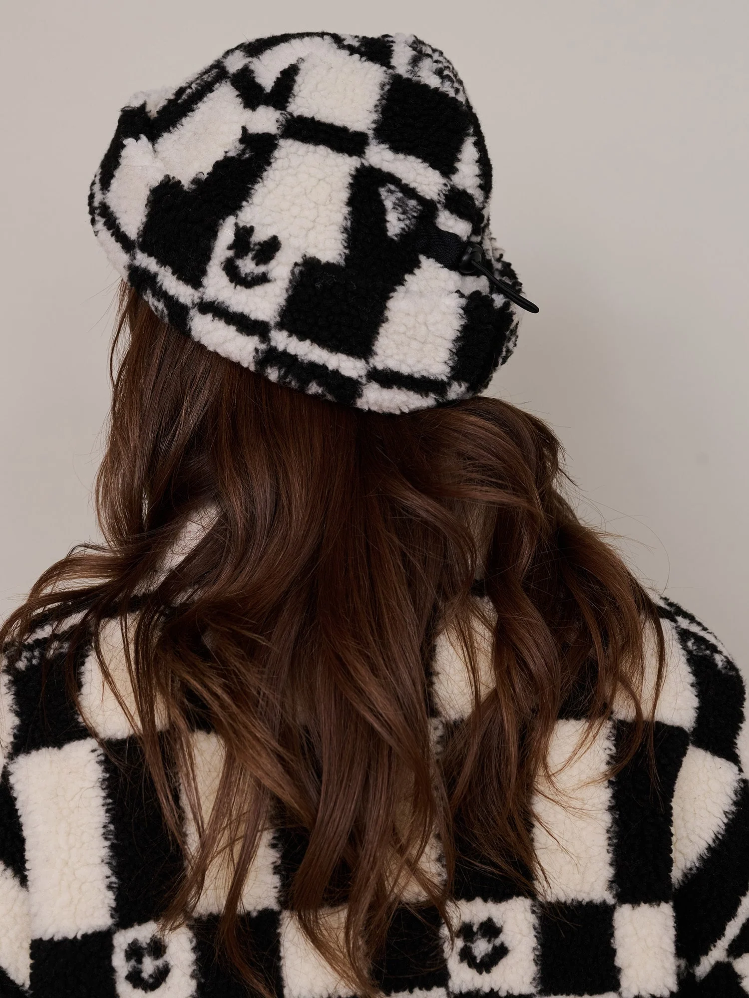 Guinness x Lazy Oaf Fleece Hat - Image 6