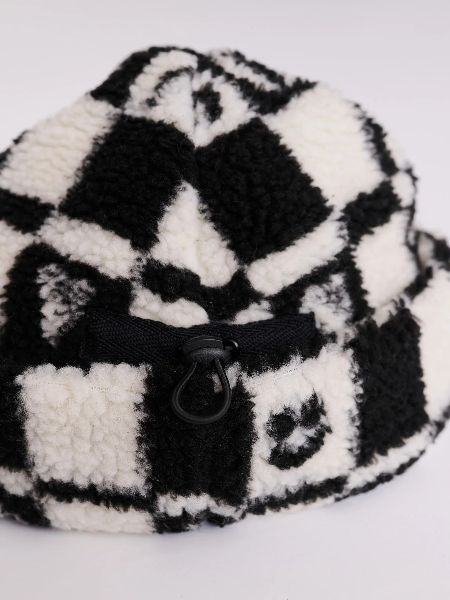 Guinness x Lazy Oaf Fleece Hat - Image 7
