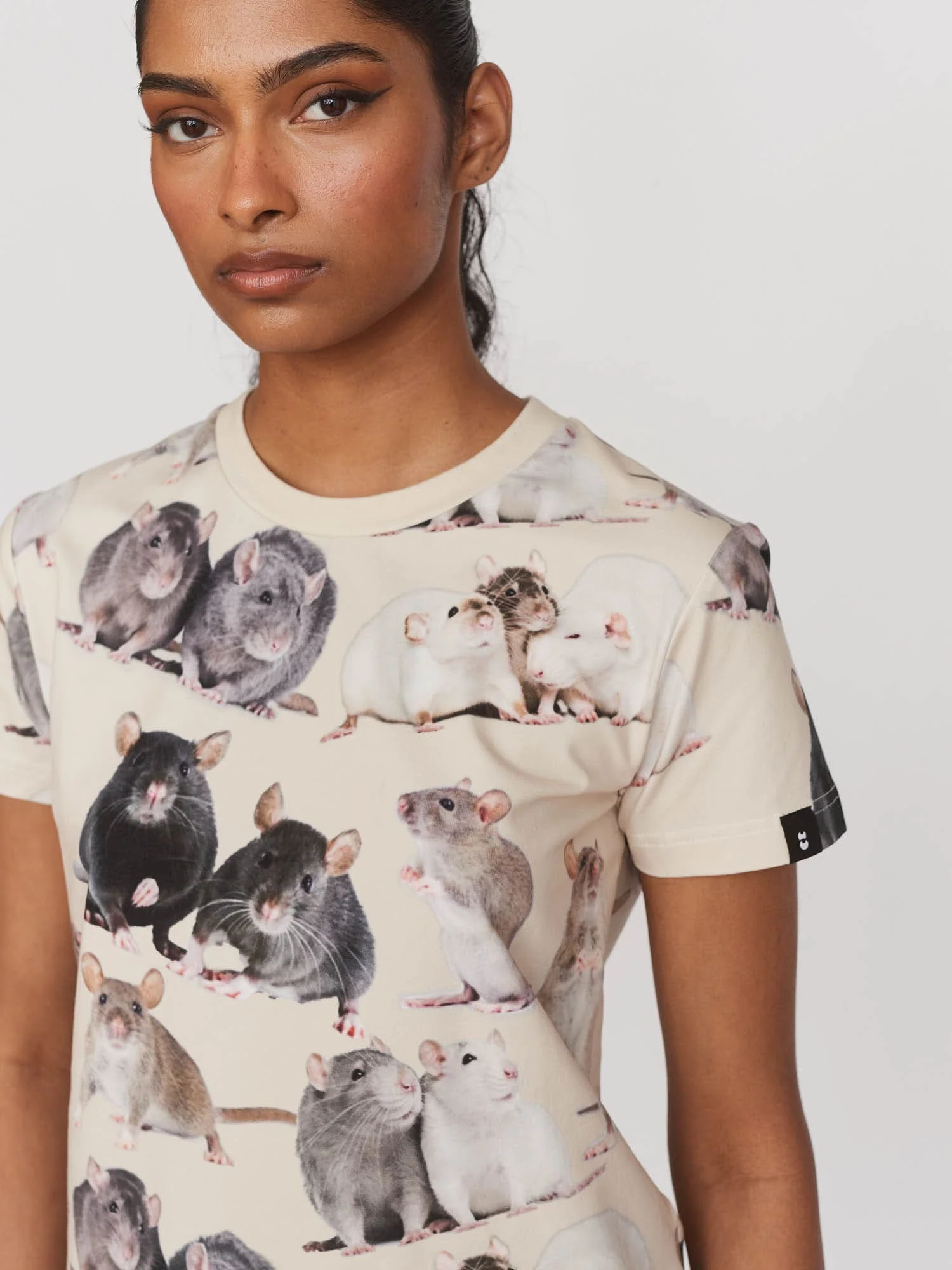 Having Regrats Fitted Tee - Image 7