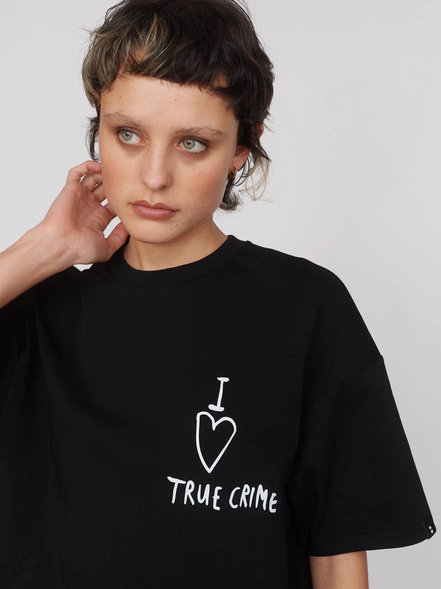 I Love True Crime Tee - Image 2
