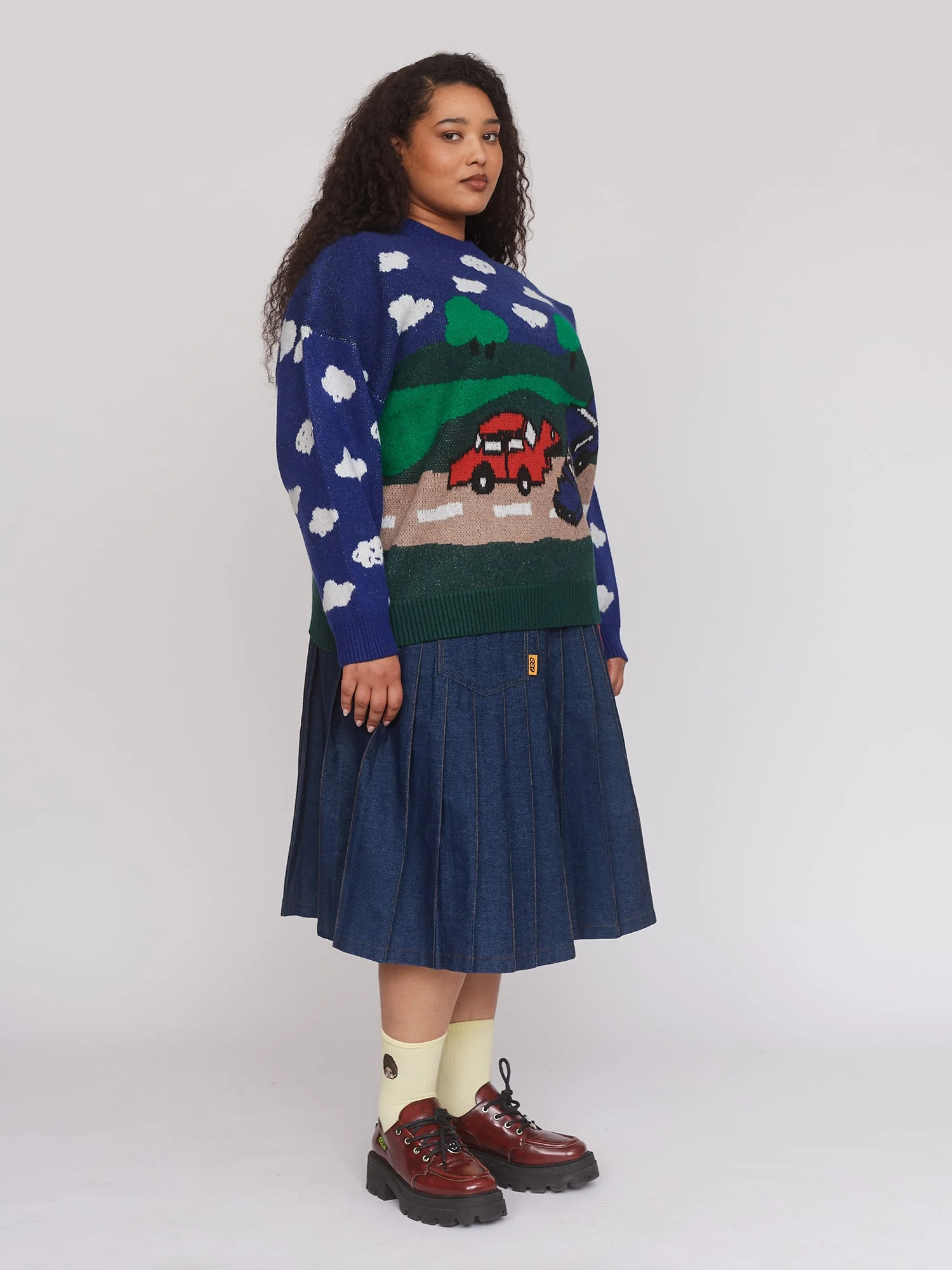 It's A Car Crash Jumper - Image 5