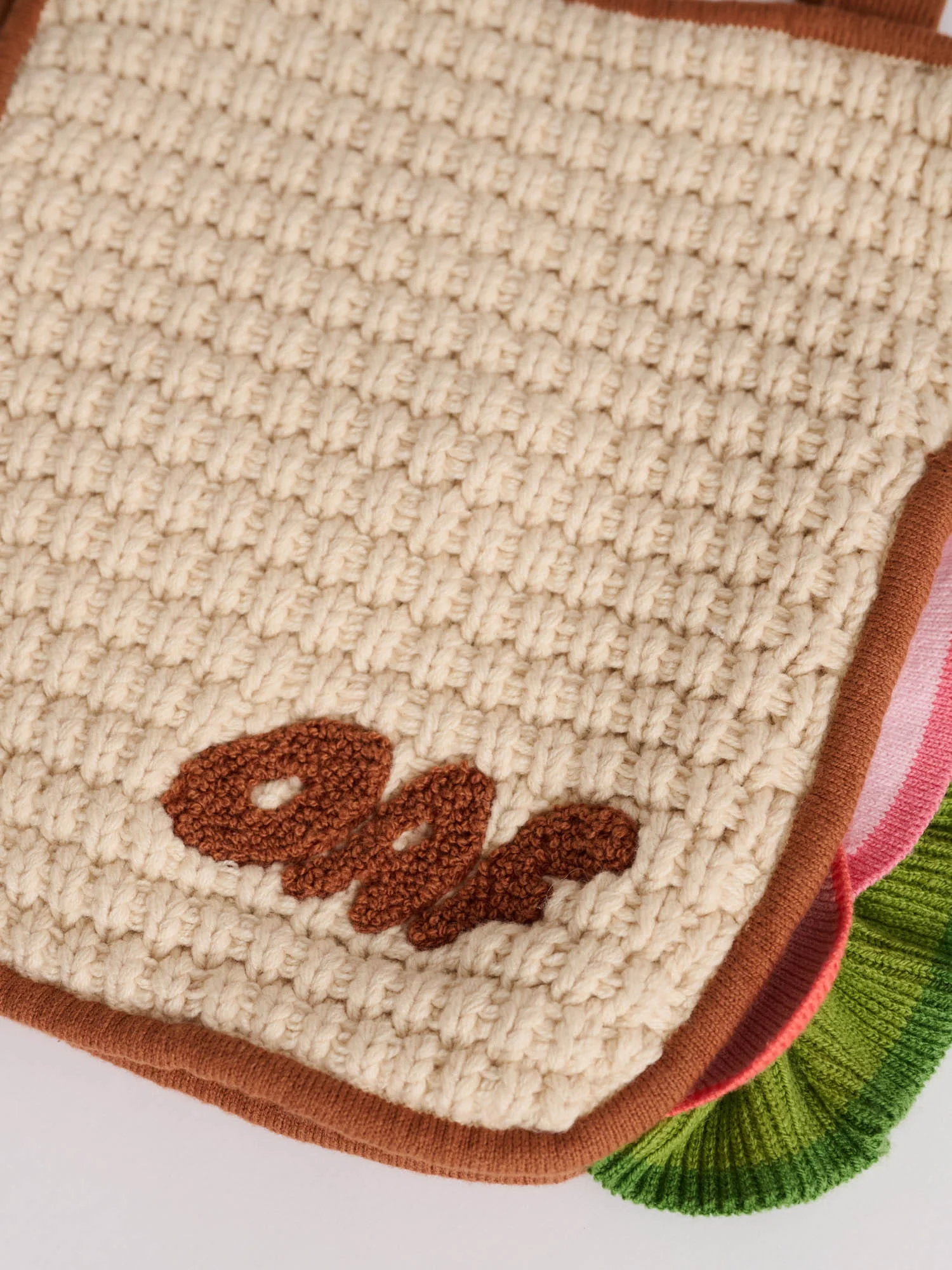 Lazy Loaf Crochet Style Bag - Image 3