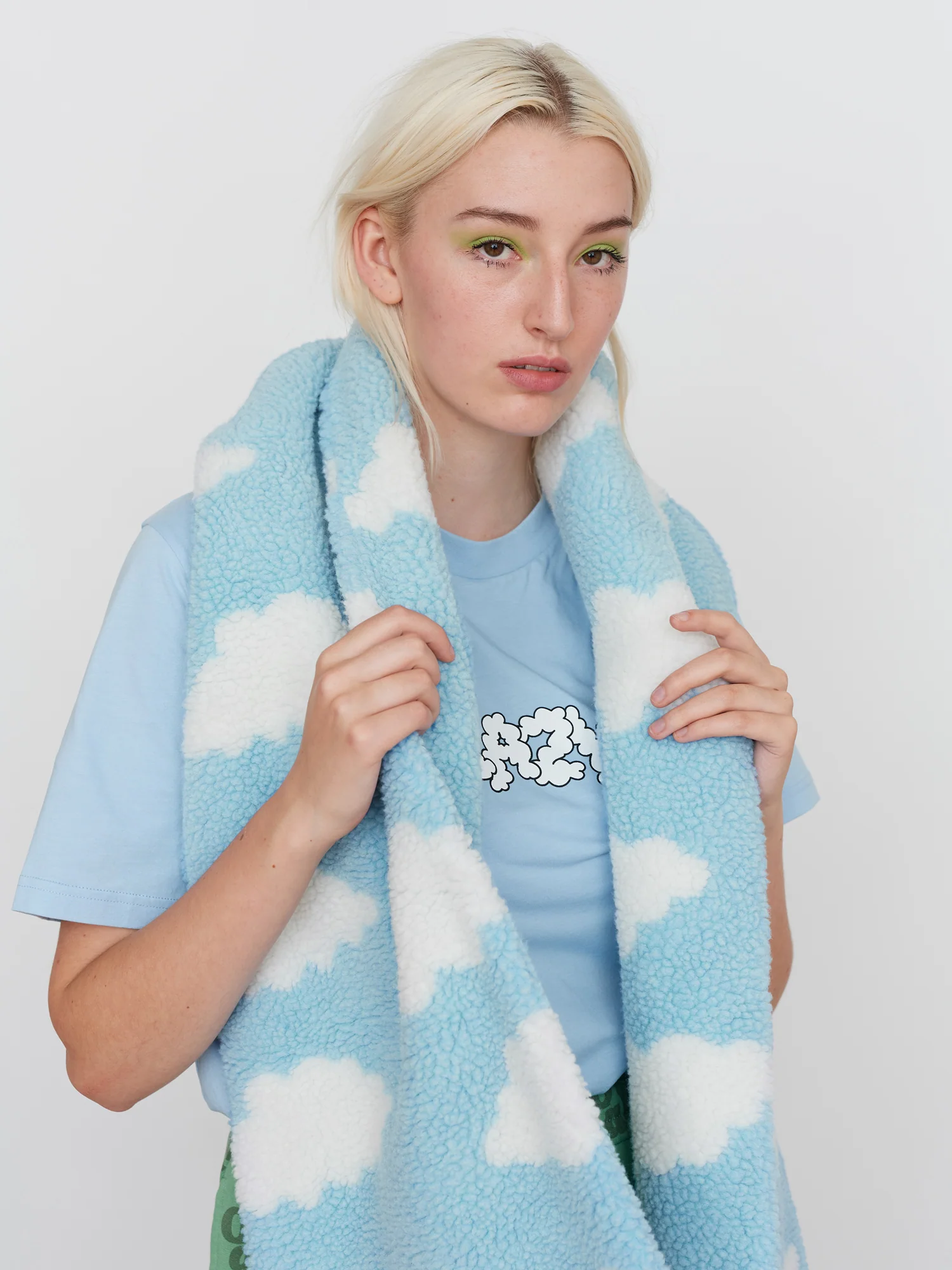 Cloudy Day Fleece Scarf - Image 5