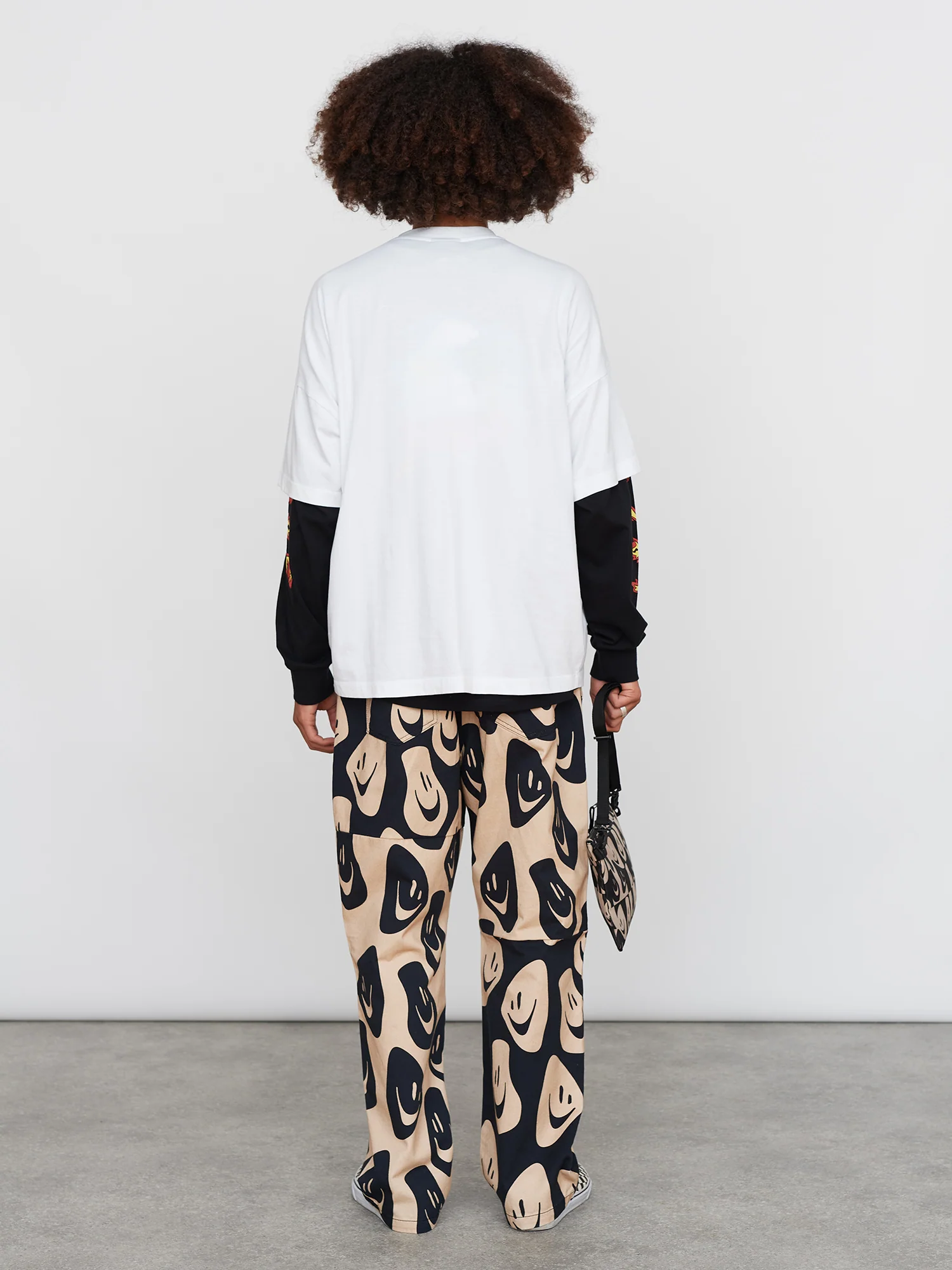 Connecting T-shirt - Image 7