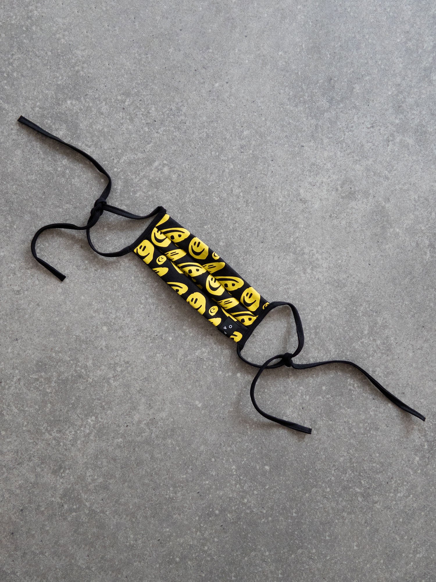 Lazy Oaf Squish Face Print Face Mask - Image 4