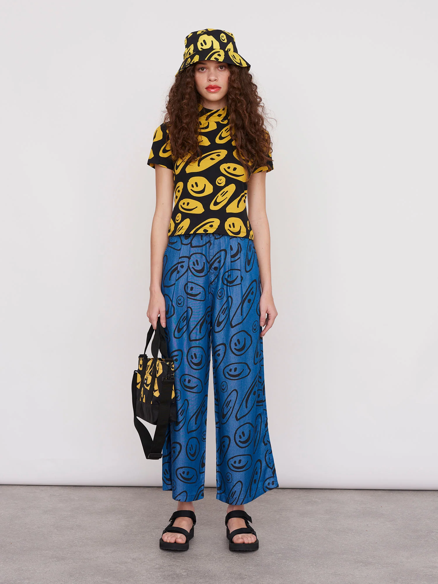 Lazy Oaf Squish Face Short Sleeve Top - Image 3