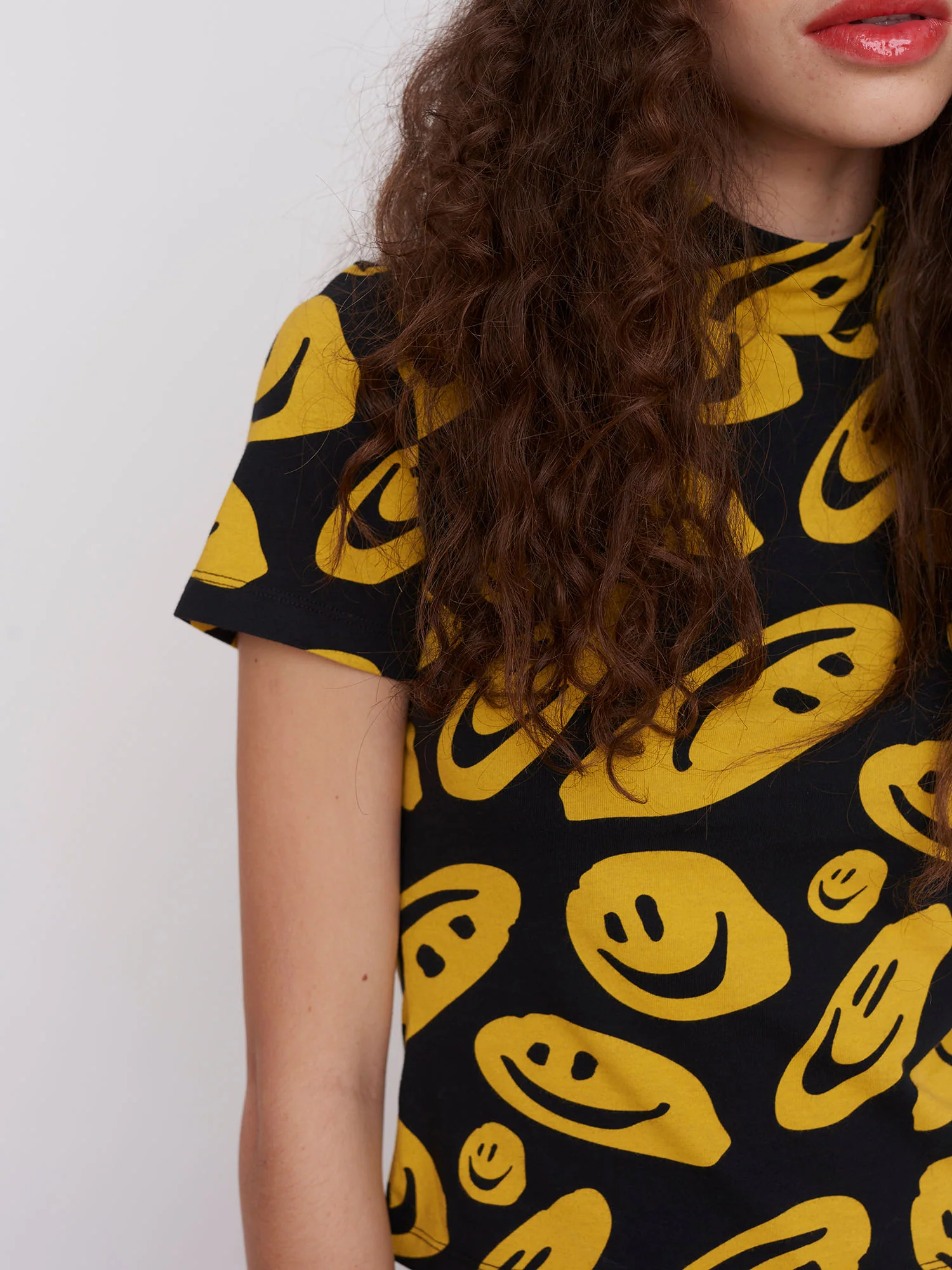 Lazy Oaf Squish Face Short Sleeve Top - Image 5