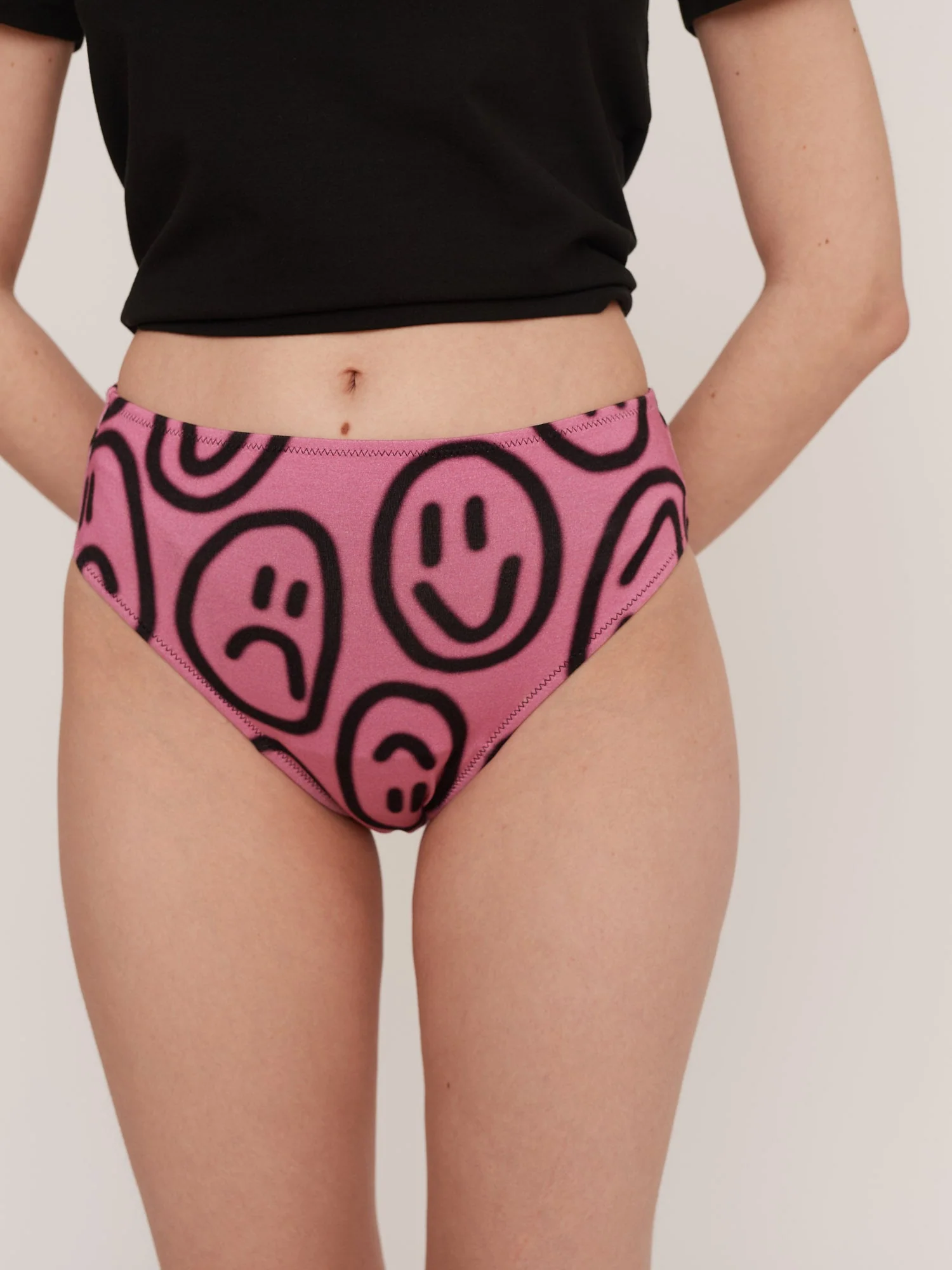 Lazy Oaf X ohne Spray Face Period Pants - Super - Image 5