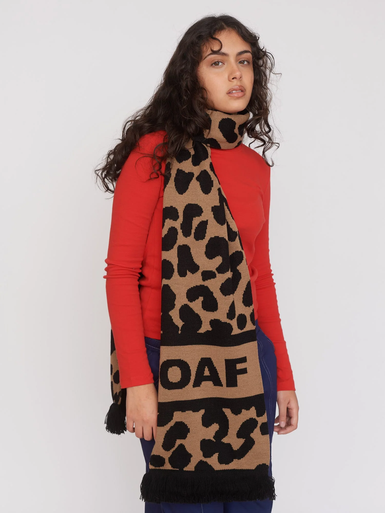Leopard Oaf Football Scarf - Image 4