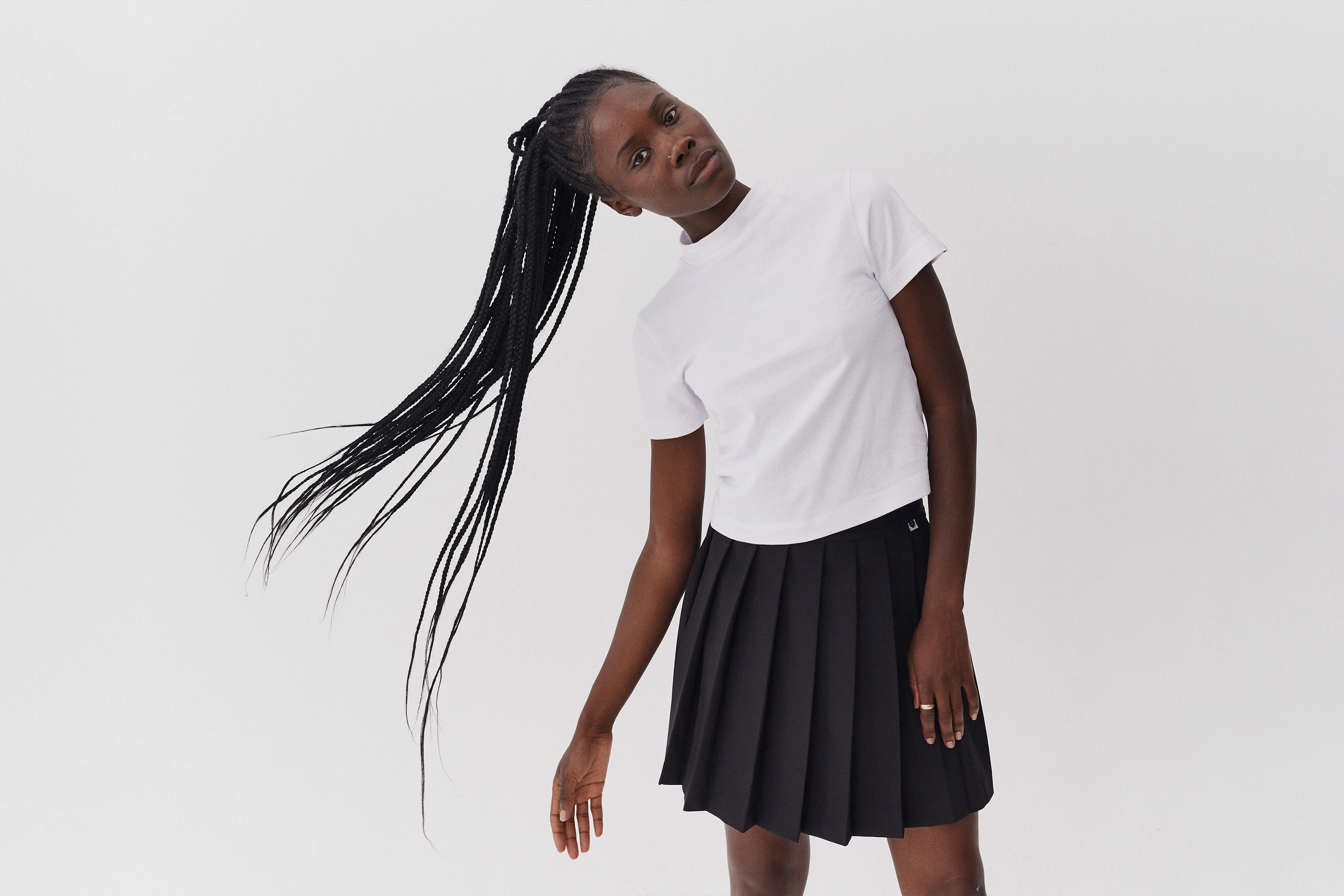 LO White Fitted T-shirt - Image 3