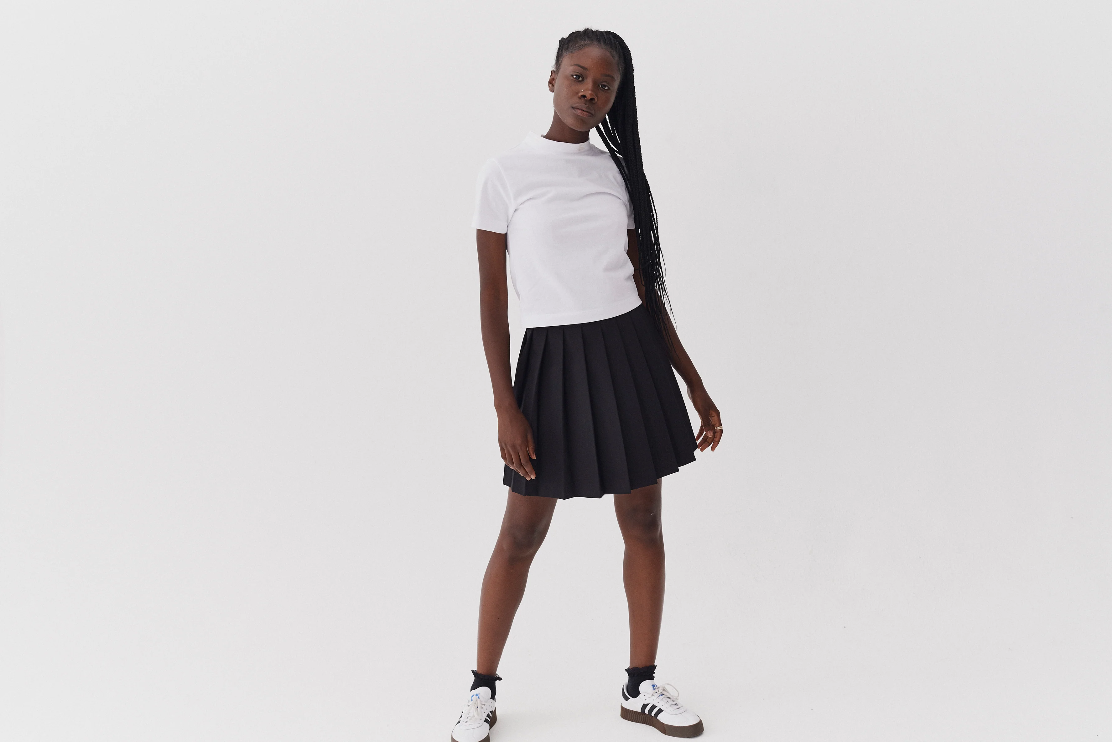 LO White Fitted T-shirt - Image 6