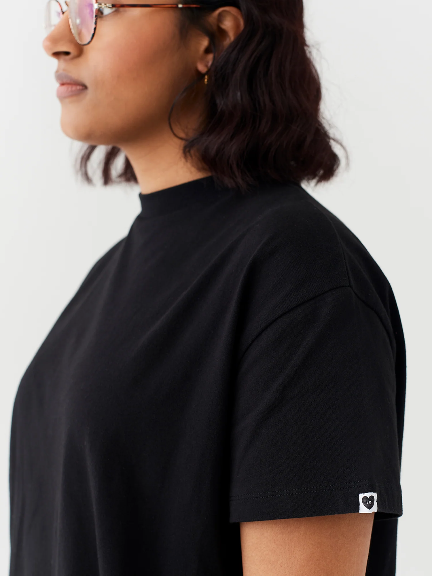 LO Oversized T-Shirt - Black - Image 4