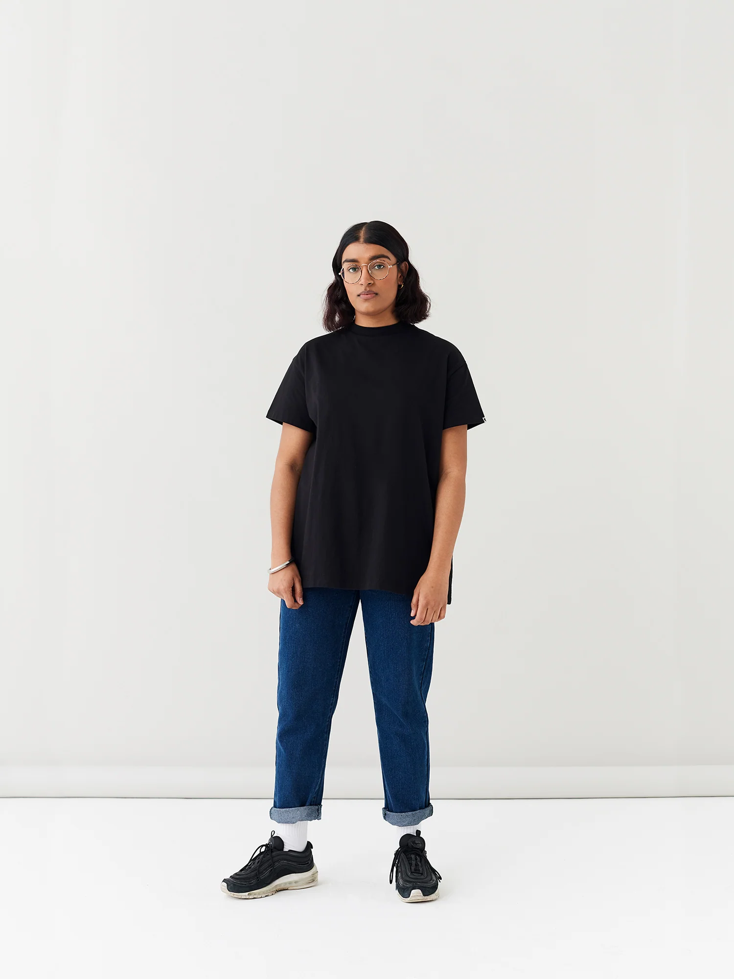 LO Oversized T-Shirt - Black - Image 5