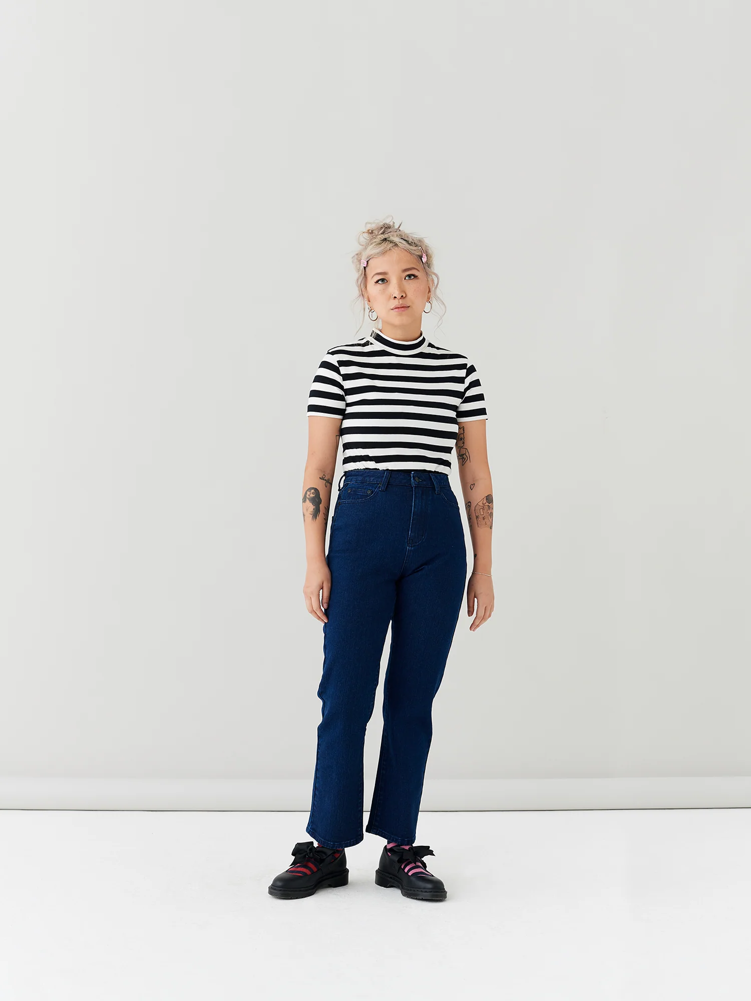 LO Straight Leg Jeans - Indigo - Image 4