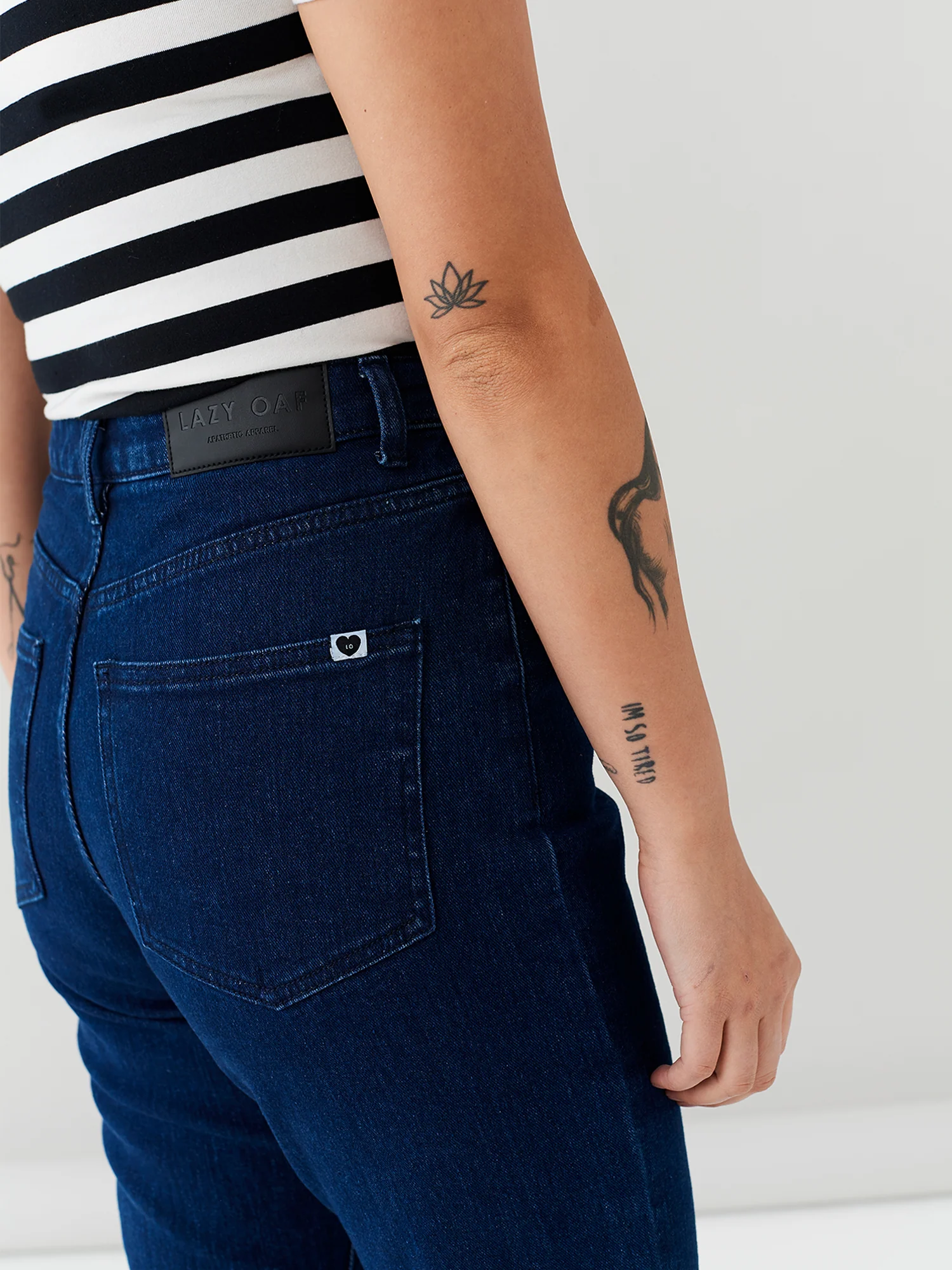 LO Straight Leg Jeans - Indigo - Image 5