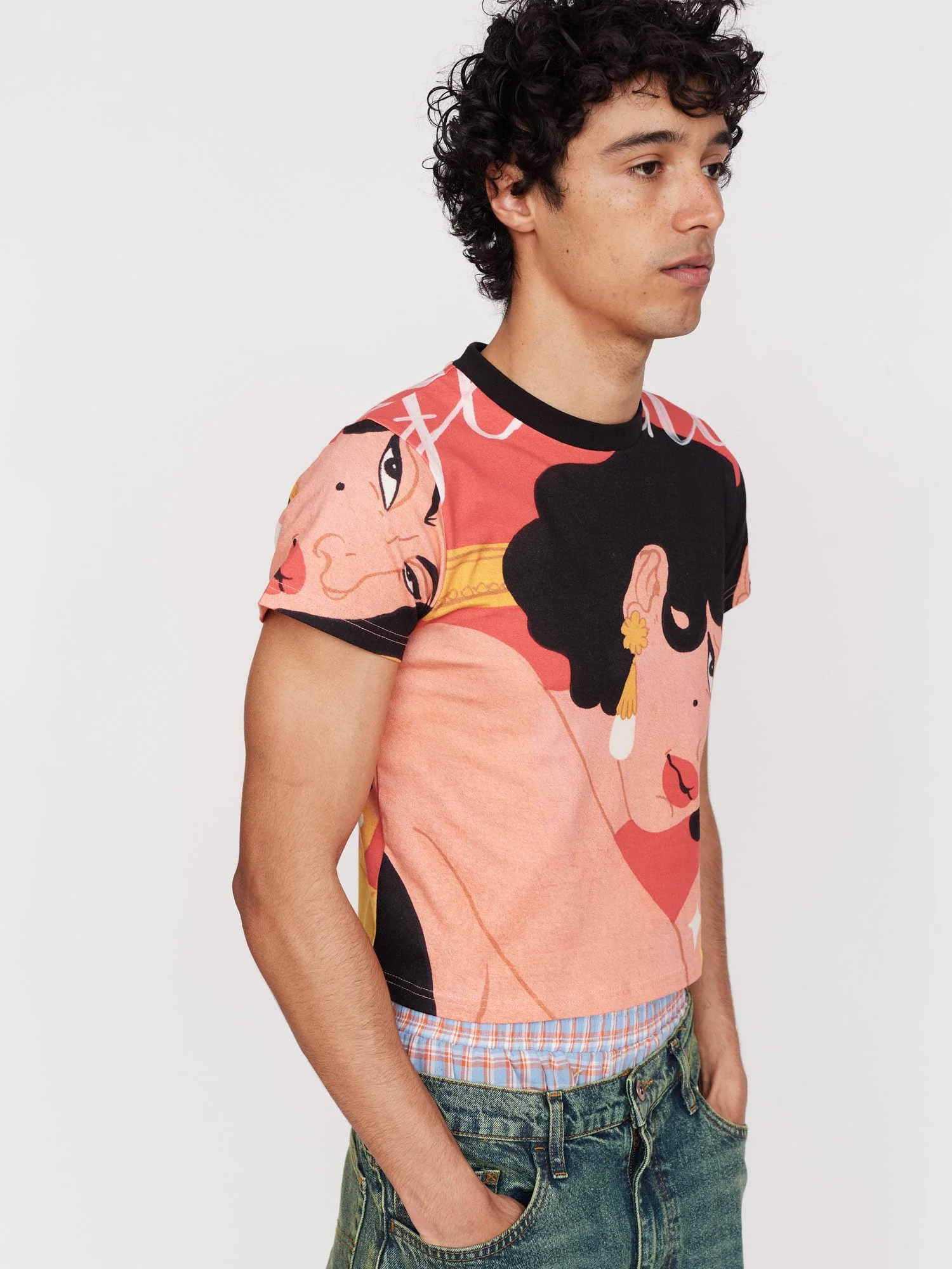 LO x Laura Callaghan Fitted Tee - Image 4