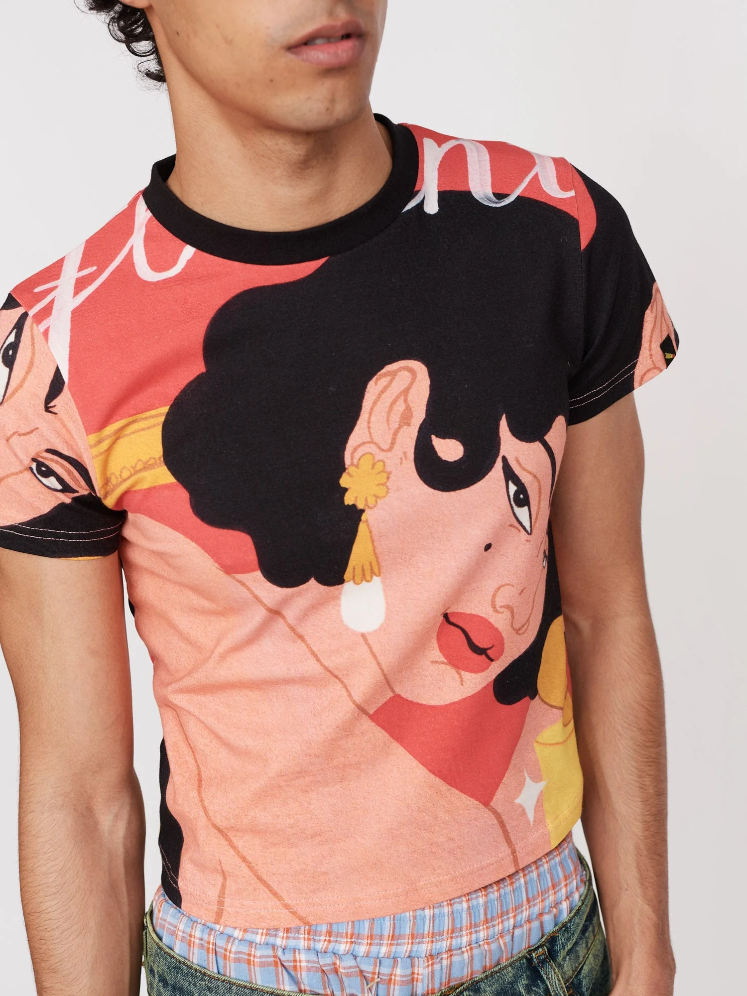 LO x Laura Callaghan Fitted Tee - Image 5