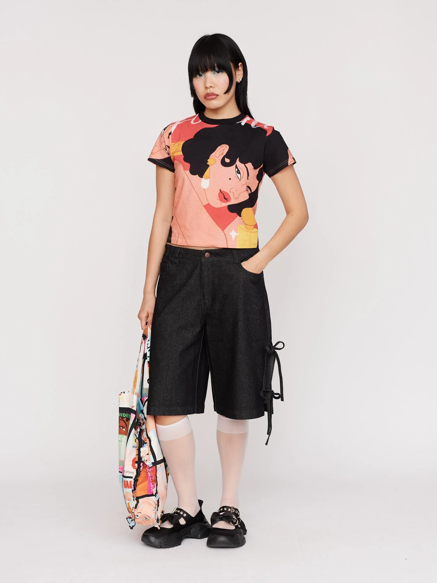LO x Laura Callaghan Fitted Tee - Image 6