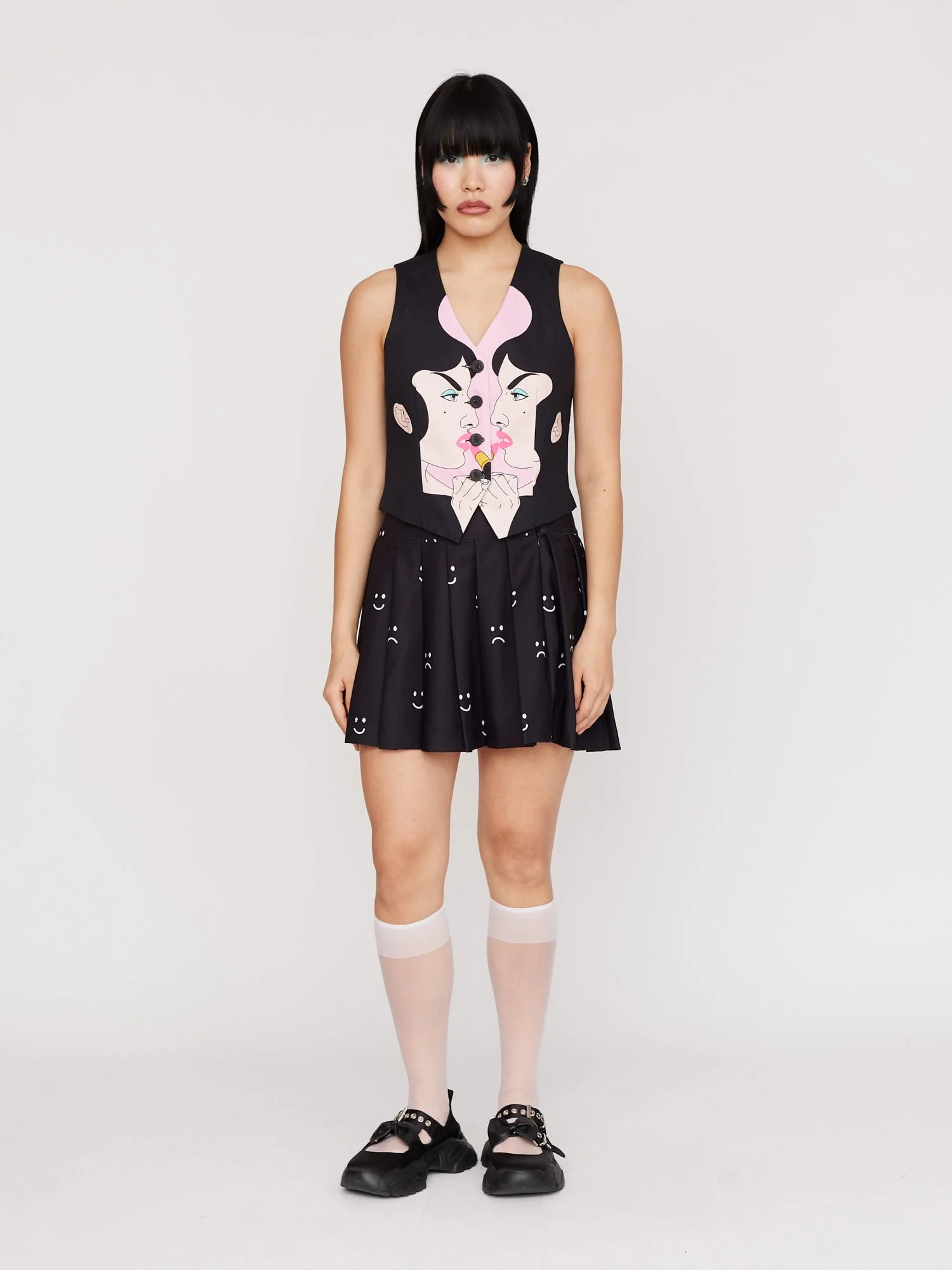 LO x Laura Callaghan Waistcoat - Image 2