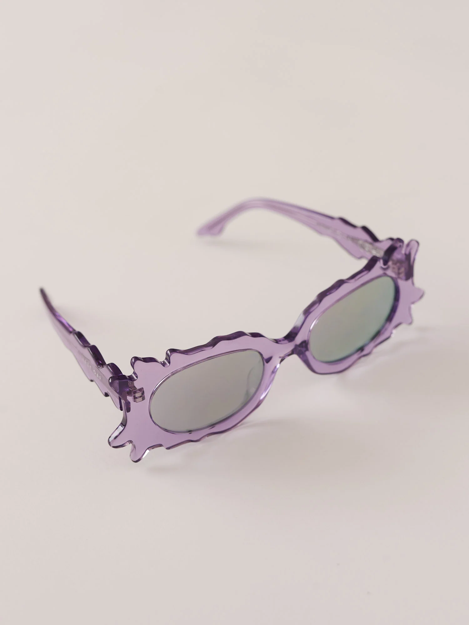 LO X Yuma Labs Shrinking Violet Sunglasses - Image 4
