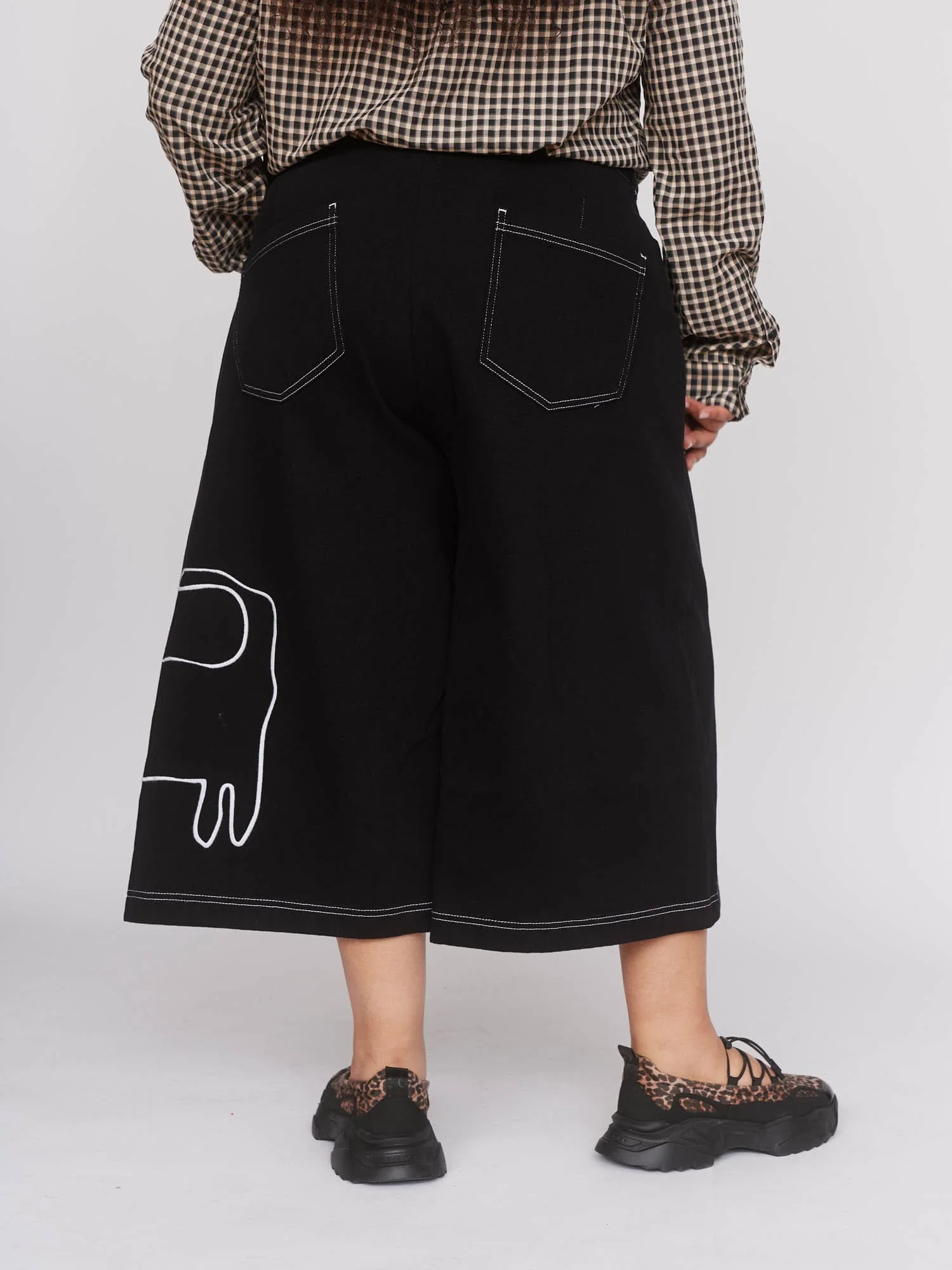 Nine Lives Cropped Trousers - Image 8
