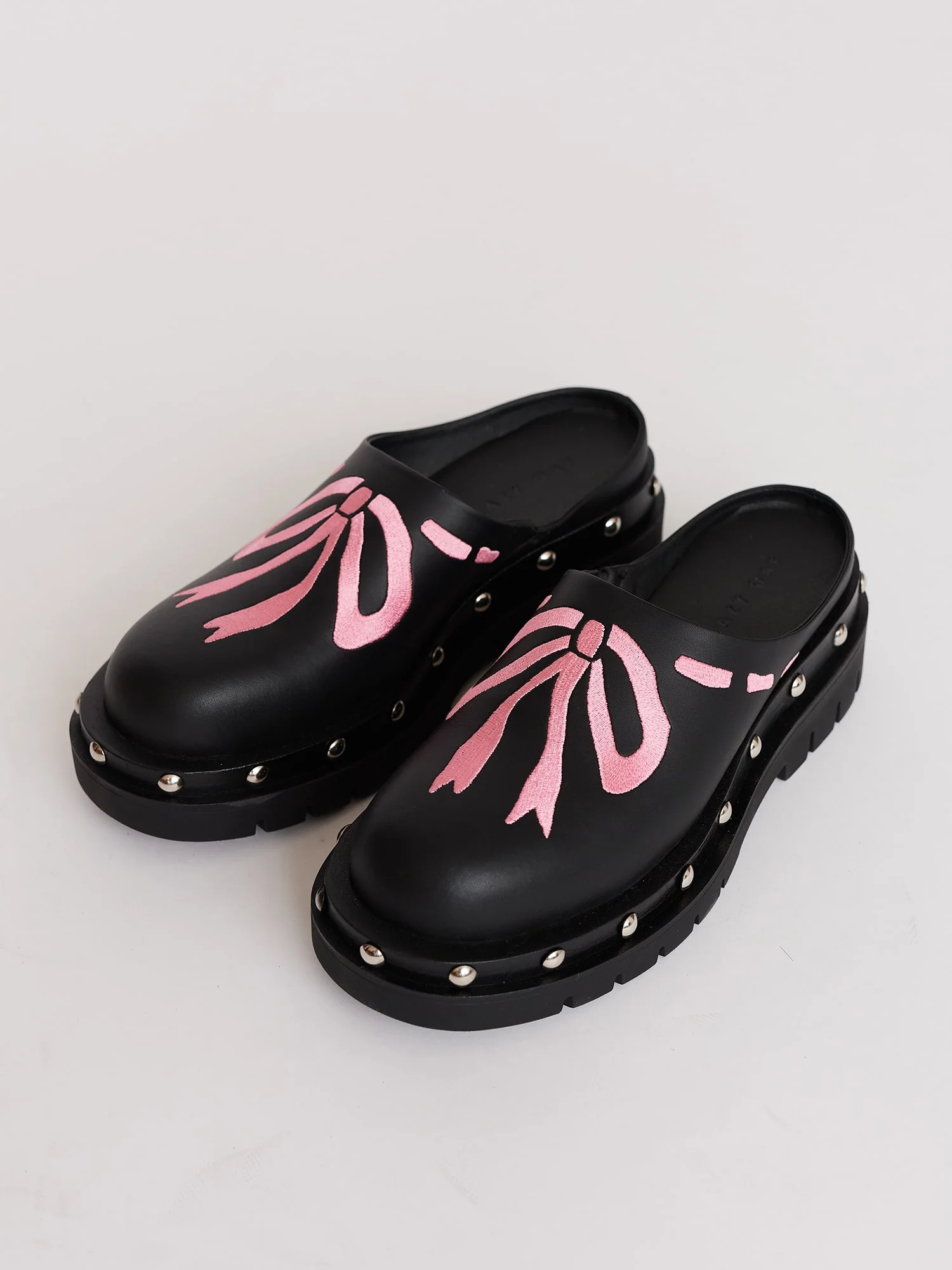 Black Pretty Tough Clogs