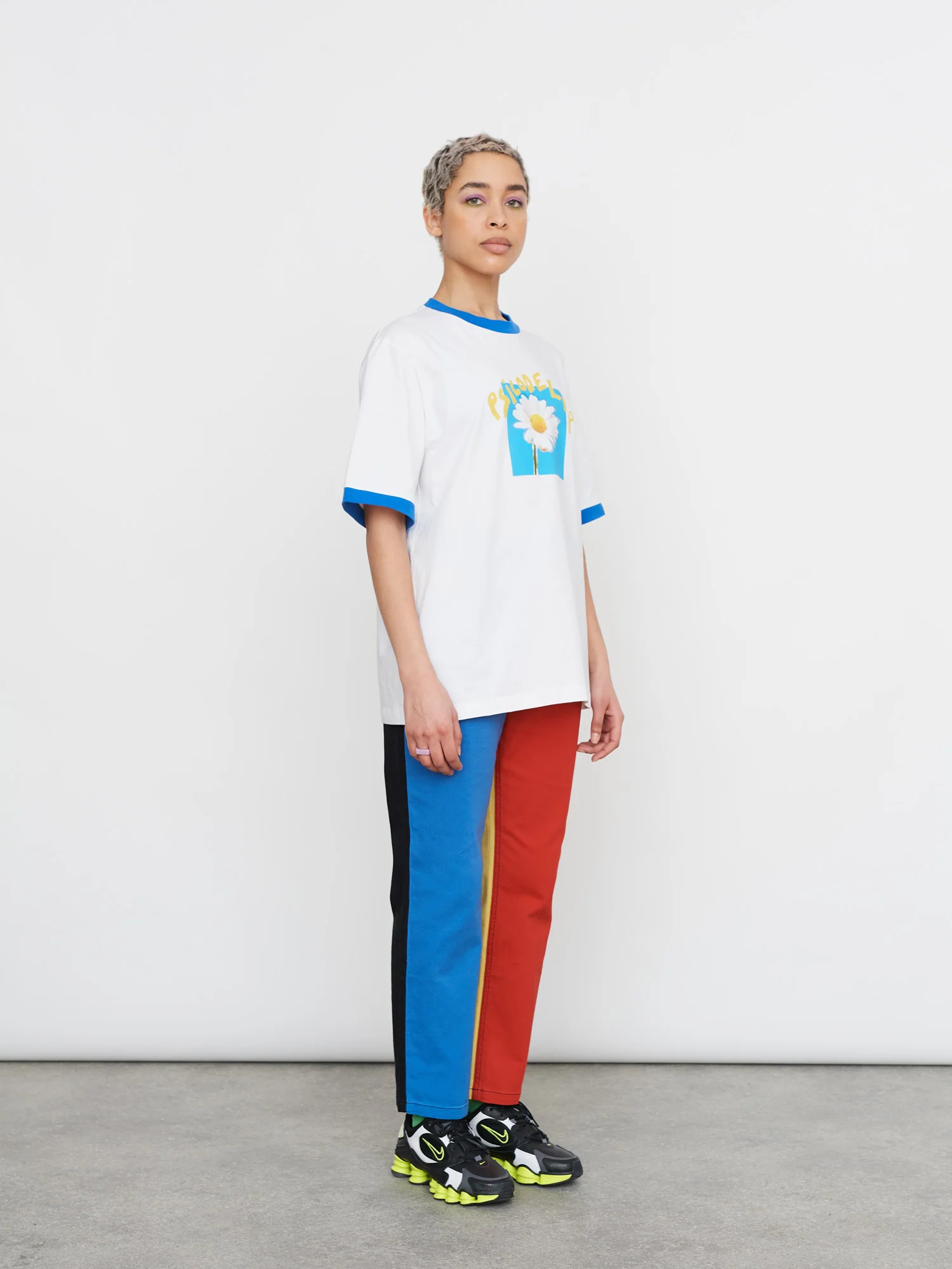 LO X David Méndez Alonso Psicodelia Flower Ringer T-Shirt - Image 6