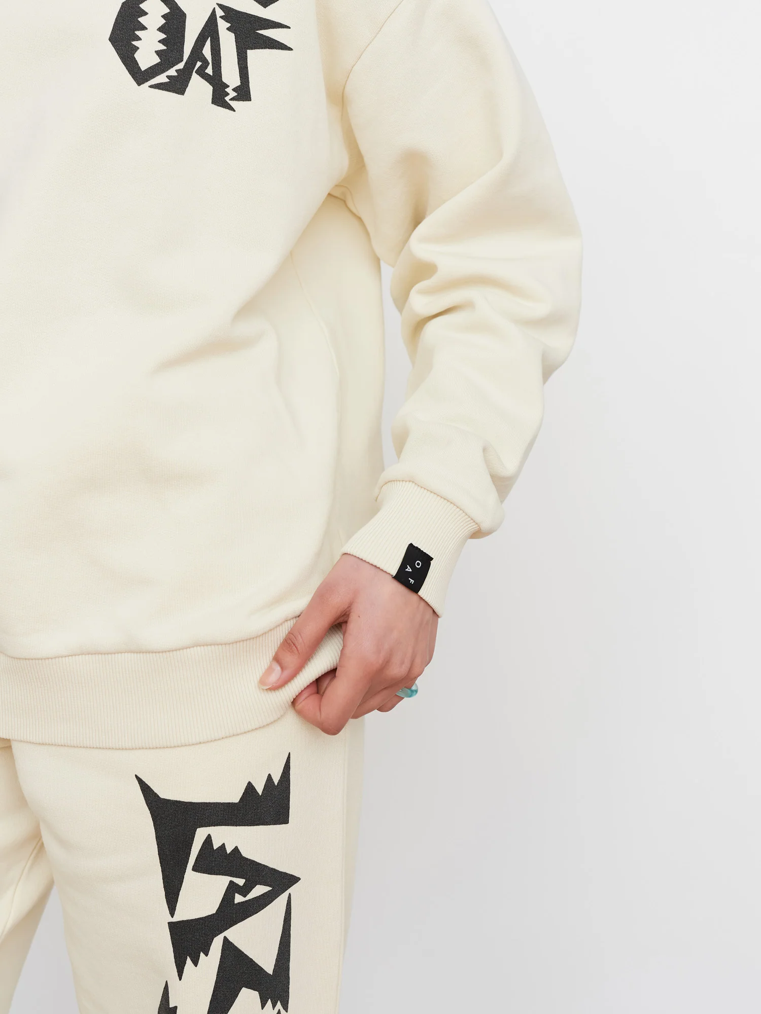 Recluse Sweatshirt - Image 5