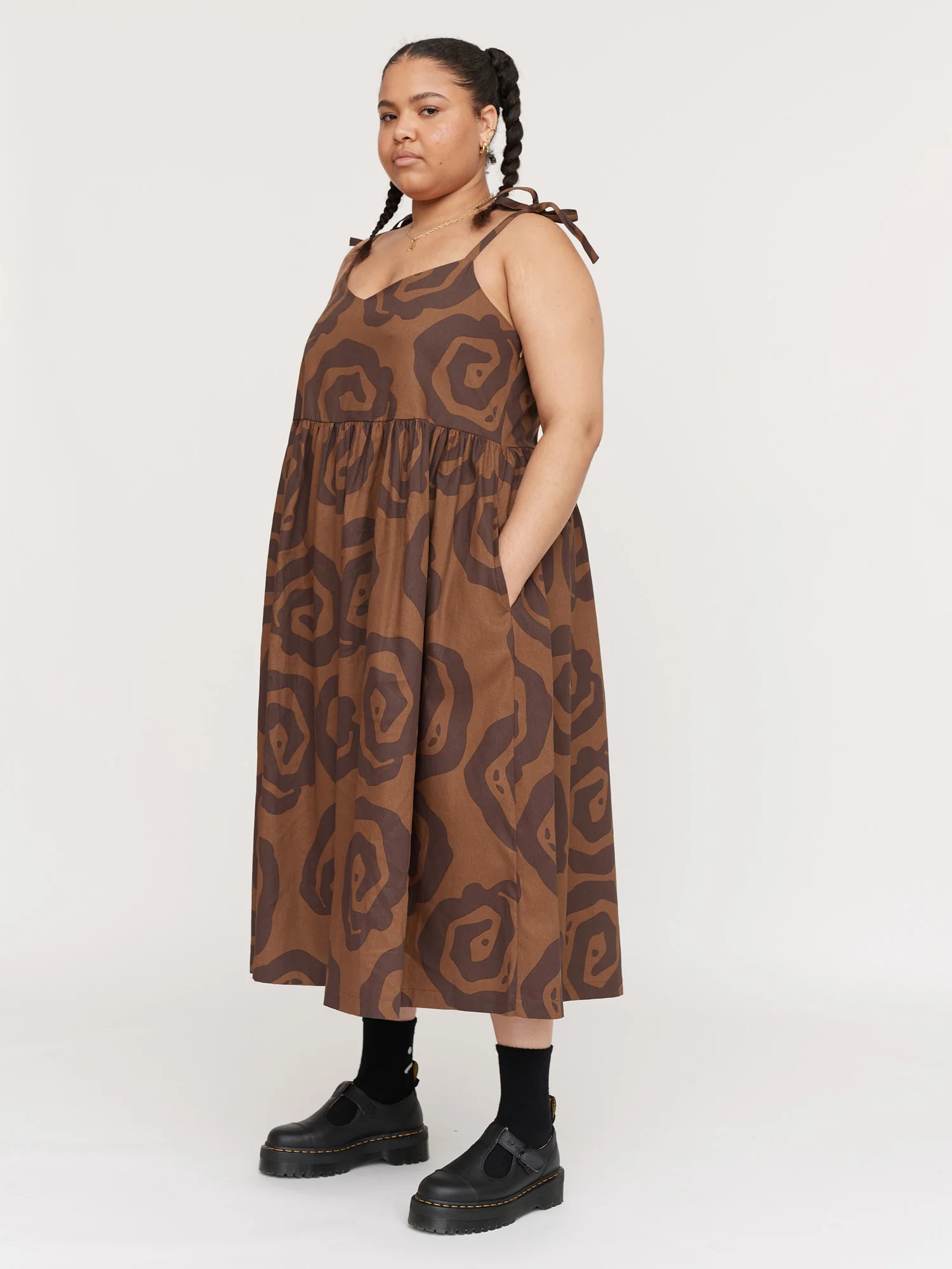 Spiralling Tie Shoulder Dress - Image 8