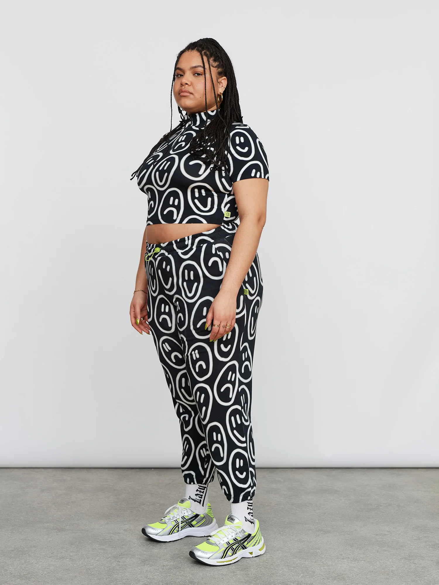 Spray Face Sweatpants - Image 4