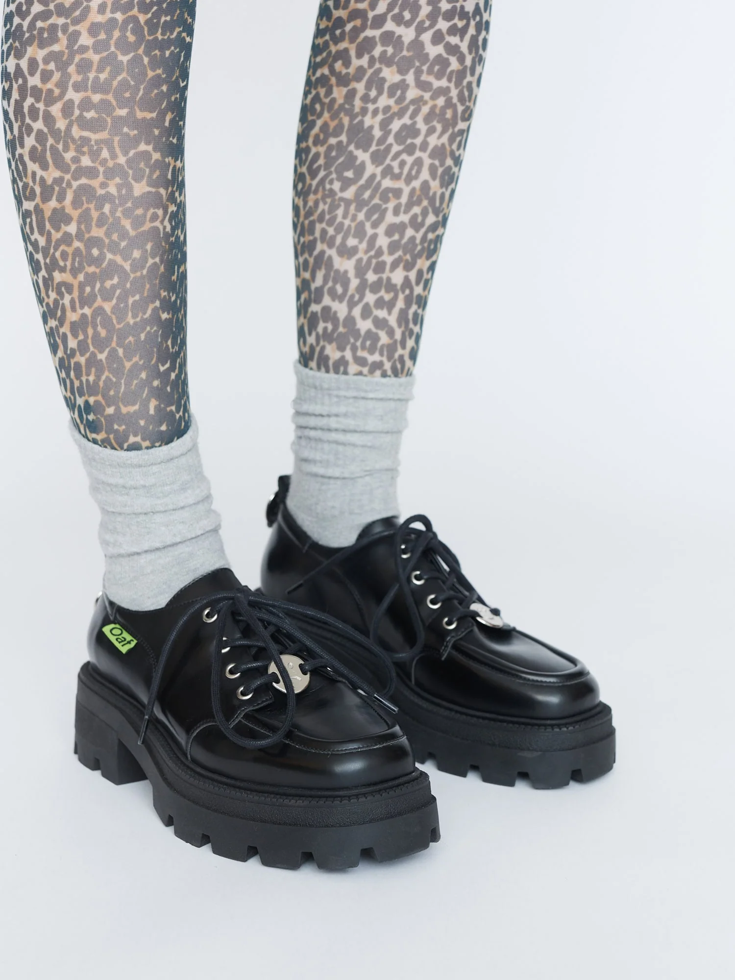 Stitches Lace Up - Image 2