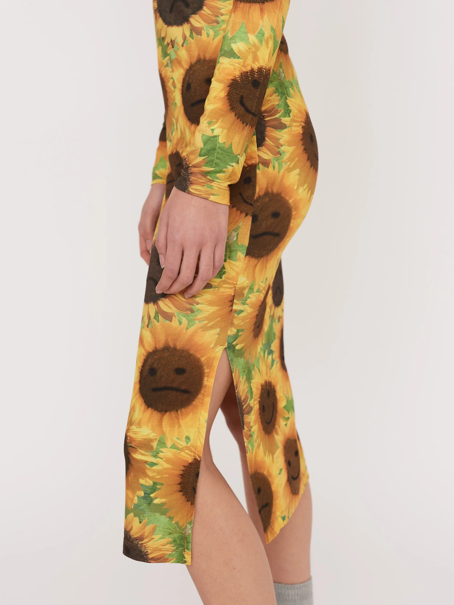 Sunflower Fitted Dress - Image 3