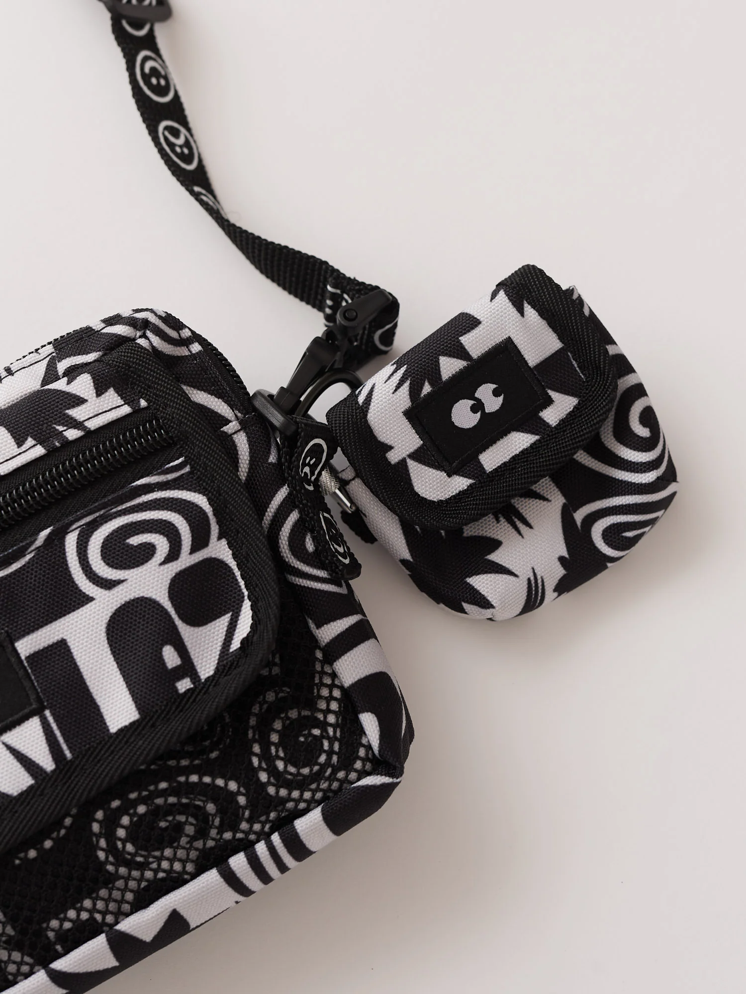Wavey Lazy Multi Mini Bag - Image 4